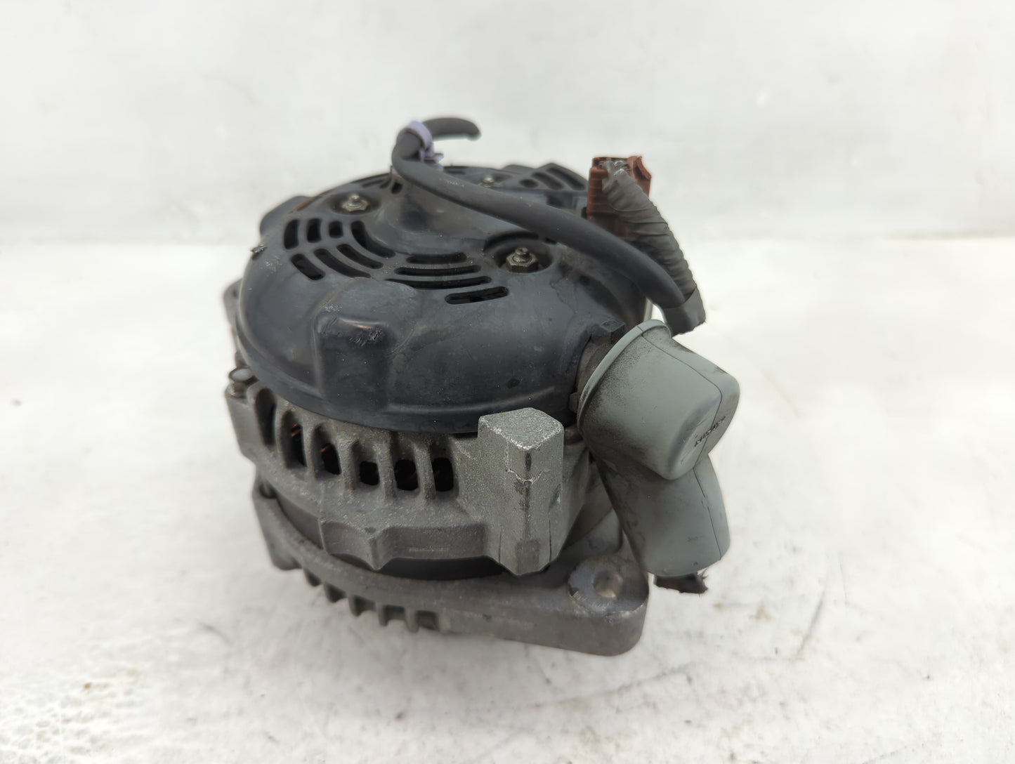 2015-2020 Acura Tlx Alternator Replacement Generator Charging Assembly Engine OEM P/N:CSK39 TN104211-8390 Fits OEM Used Auto
