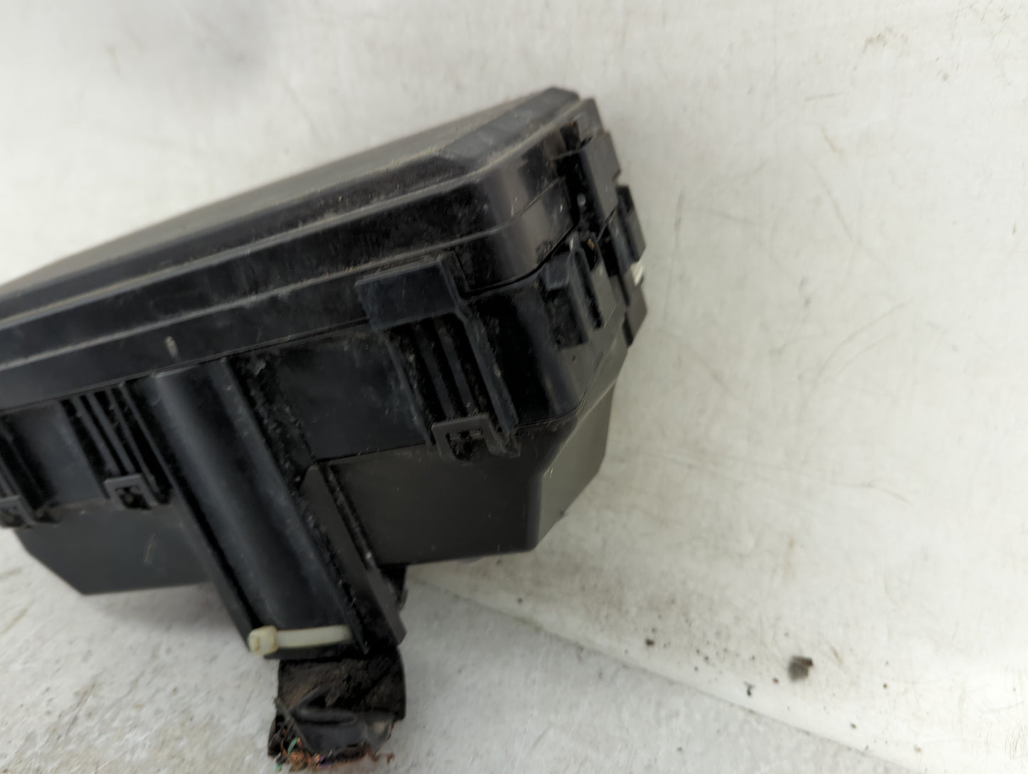 2018-2020 Acura Tlx Fusebox Fuse Box Panel Relay Module P/N:32200-TZ4-A20 Fits Fits 2018 2019 2020 OEM Used Auto Parts - Oem