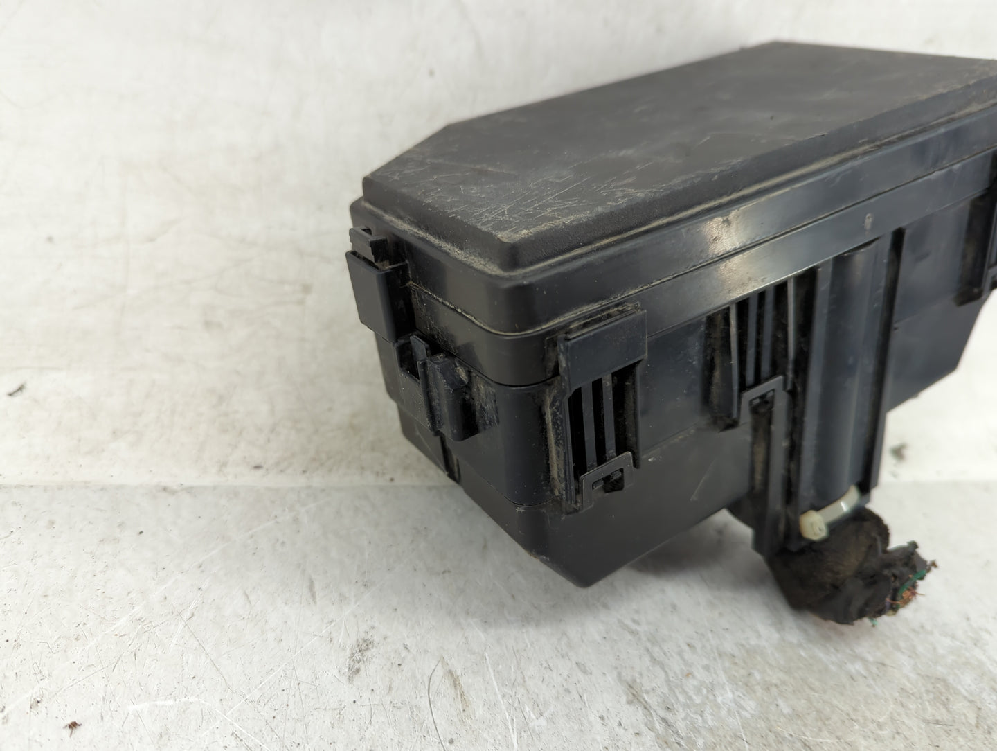 2018-2020 Acura Tlx Fusebox Fuse Box Panel Relay Module P/N:32200-TZ4-A20 Fits Fits 2018 2019 2020 OEM Used Auto Parts - Oem