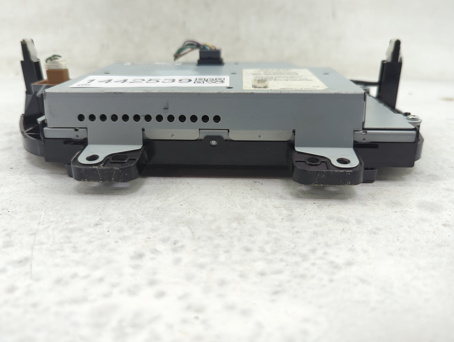 2015-2018 Acura Tlx Information Display Screen Black - Oemusedautoparts1.com