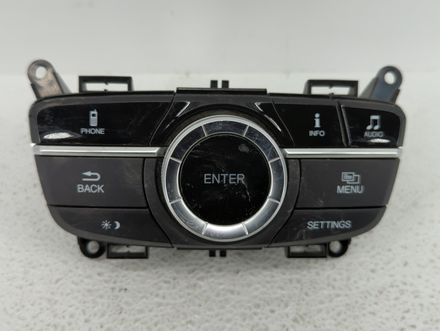 2015-2017 Acura Tlx Radio AM FM Cd Player Receiver Replacement Fits Fits 2015 2016 2017 OEM Used Auto Parts - Oemusedautopar
