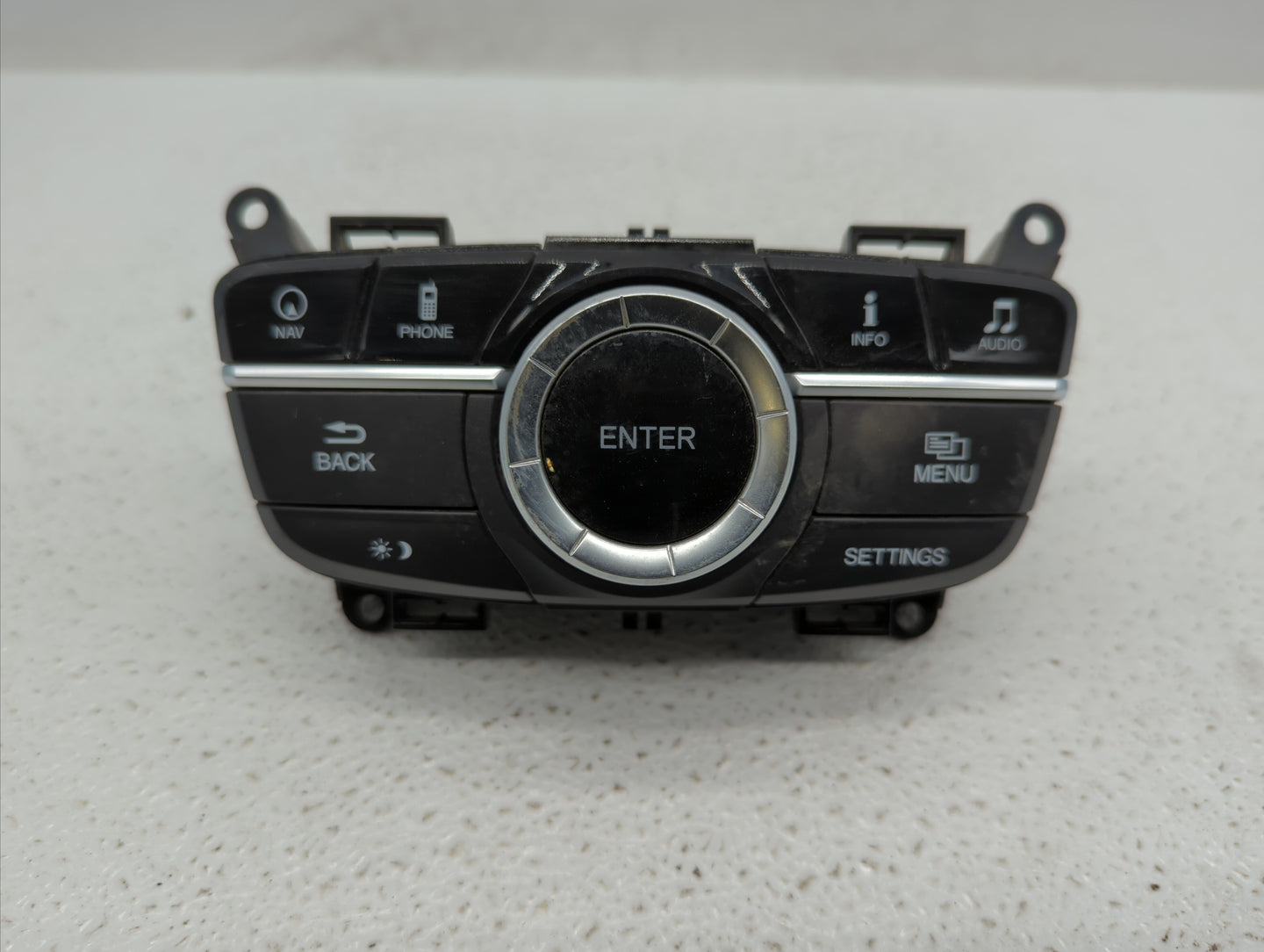 2015-2017 Acura Tlx Am Fm Cd Player Radio Receiver - Oemusedautoparts1.com