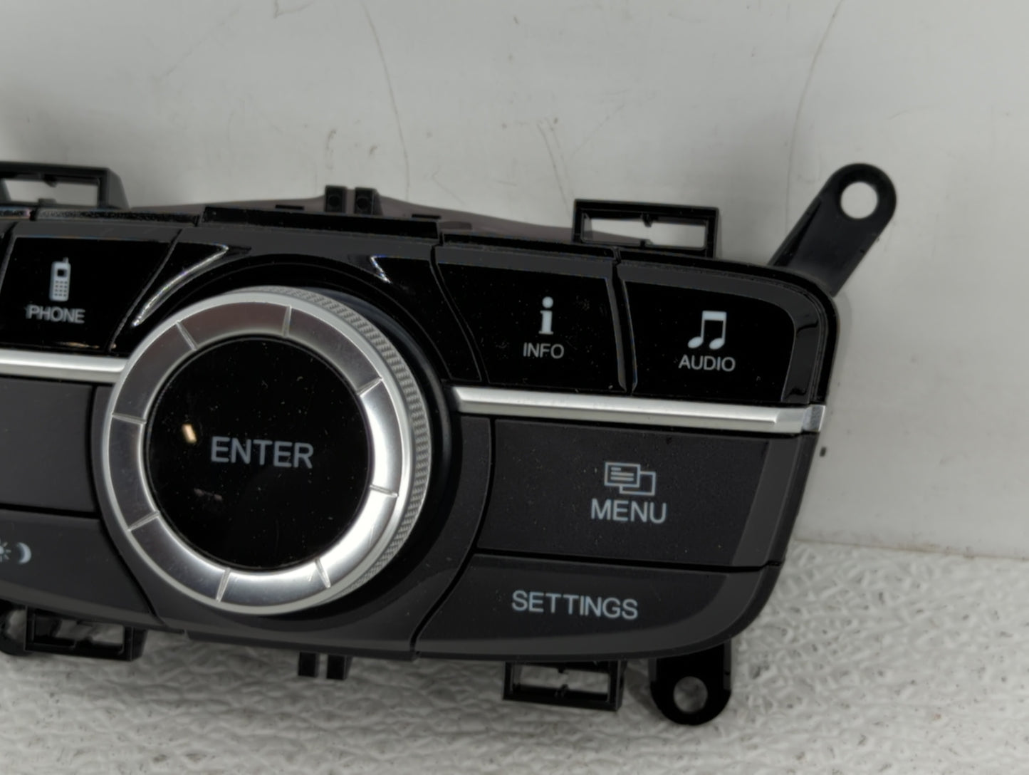 2015-2018 Acura Tlx Radio Control Panel - Oemusedautoparts1.com