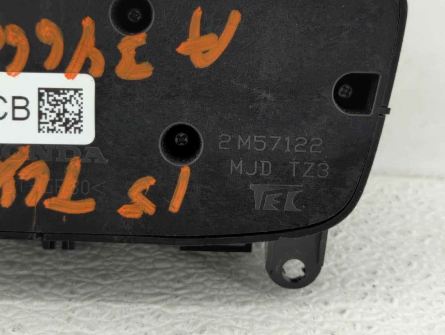 2015-2018 Acura Tlx Radio Control Panel - Oemusedautoparts1.com