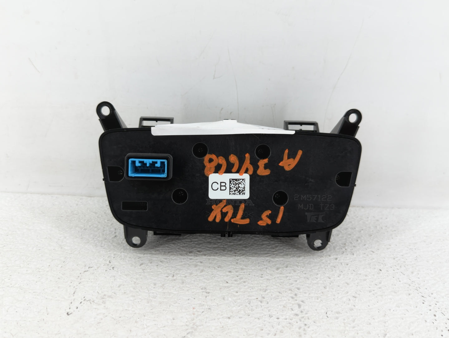 2015-2018 Acura Tlx Radio Control Panel - Oemusedautoparts1.com