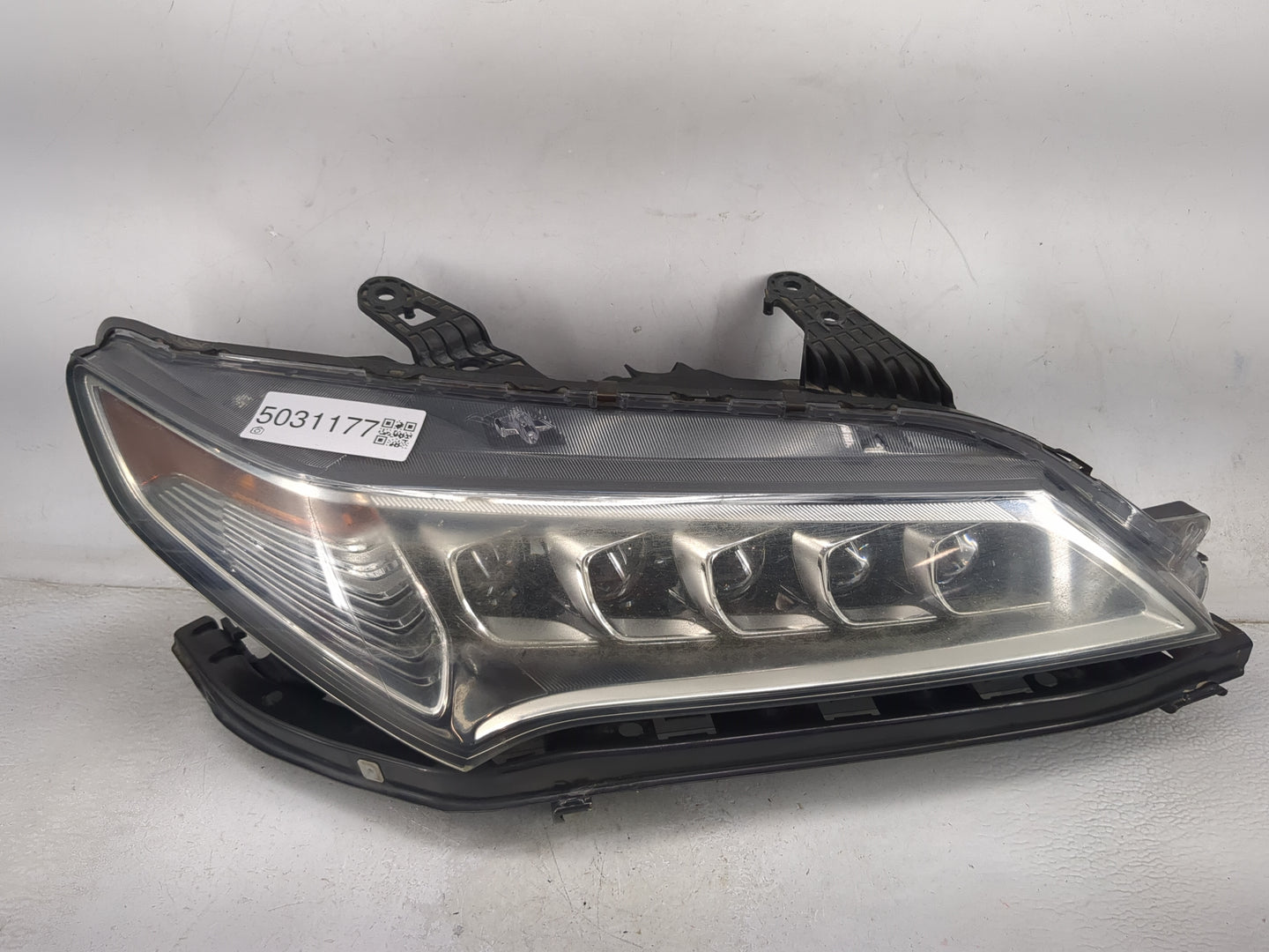 2015 Acura Tlx Tail Light Assembly Passenger Right OEM P/N:33109TZ3A010 W003T24871 Fits OEM Used Auto Parts - Oemusedautopar
