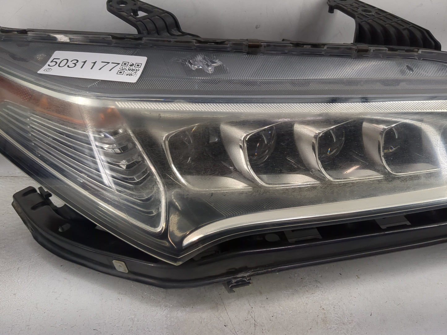 2015 Acura Tlx Tail Light Assembly Passenger Right OEM P/N:33109TZ3A010 W003T24871 Fits OEM Used Auto Parts - Oemusedautopar