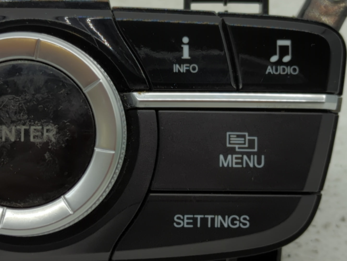2015-2018 Acura Tlx Am Fm Cd Player Radio Receiver - Oemusedautoparts1.com
