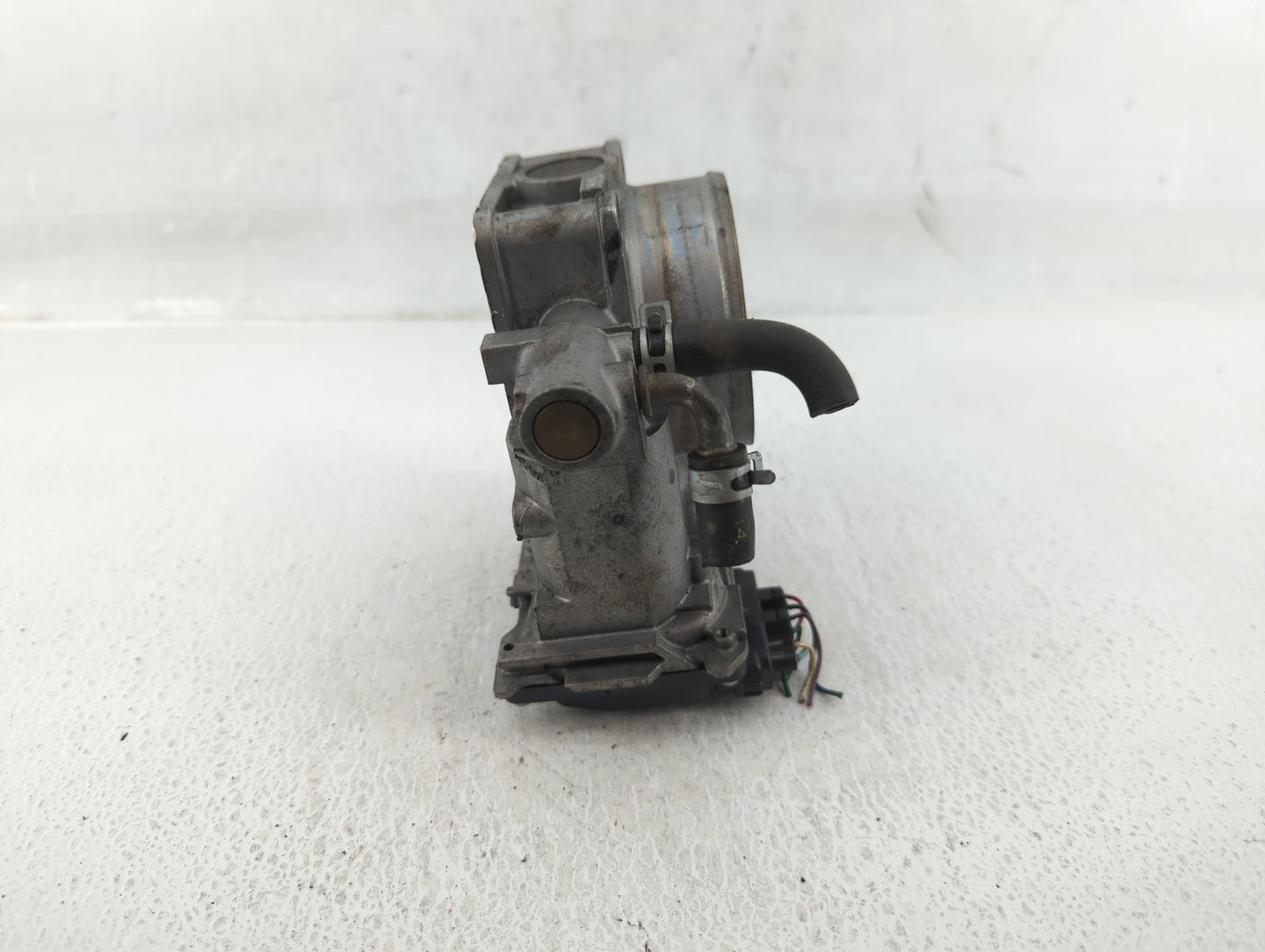 2015-2020 Acura Tlx Throttle Body Fits Fits 2014 2015 2016 2017 2018 2019 2020 OEM Used Auto Parts - Oemusedautoparts1.com