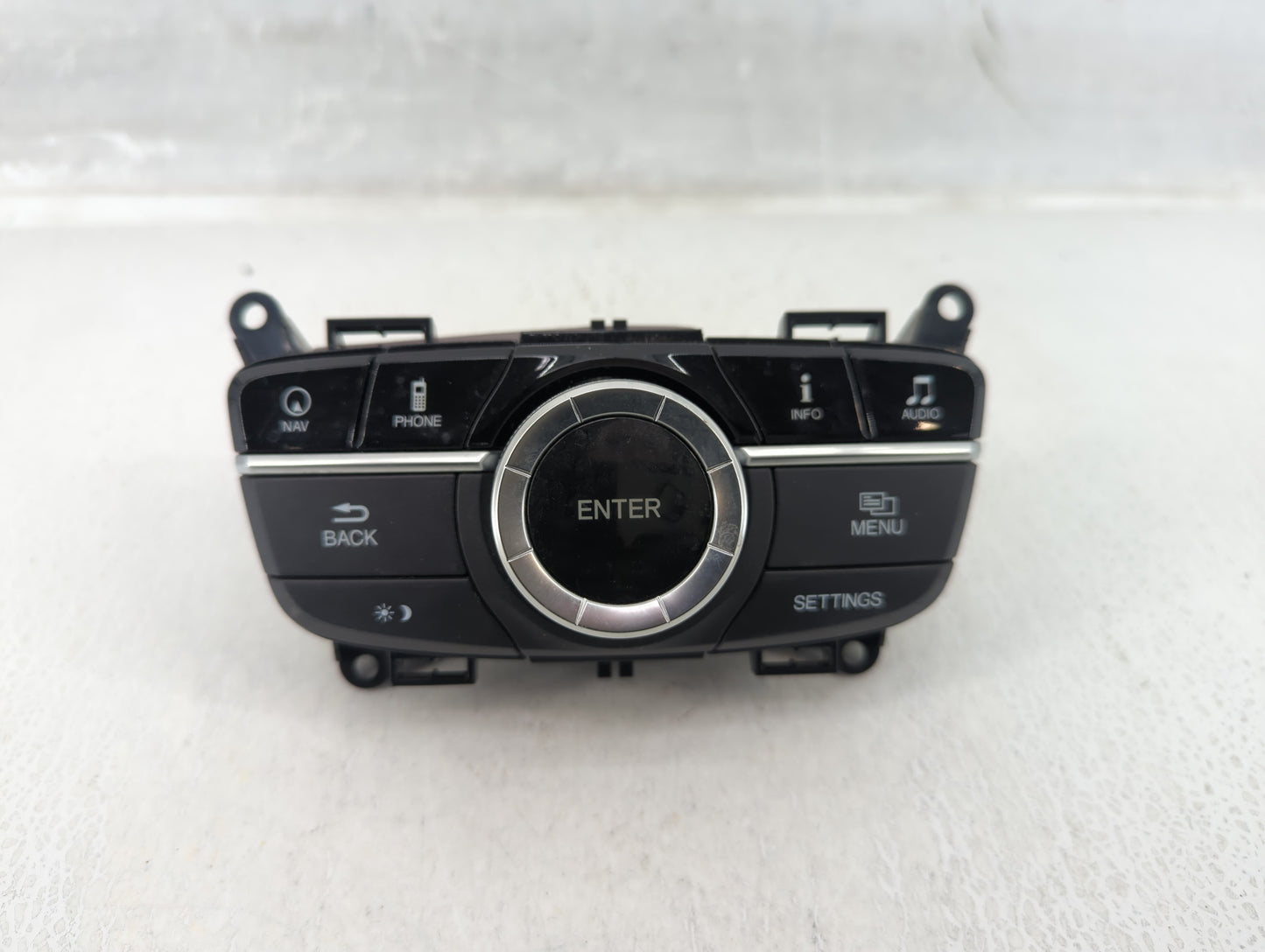 2015-2018 Acura Tlx Radio AM FM Cd Player Receiver Replacement P/N:2M57122 Fits Fits 2015 2016 2017 2018 OEM Used Auto Parts