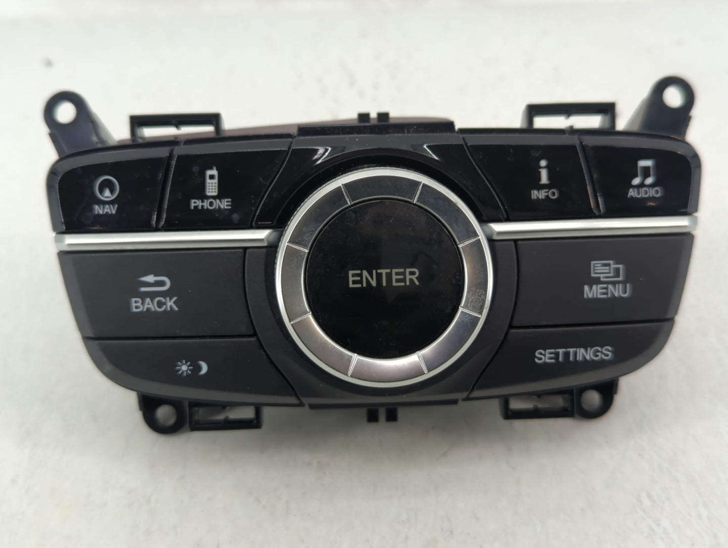 2015-2018 Acura Tlx Radio AM FM Cd Player Receiver Replacement P/N:2M57122 Fits Fits 2015 2016 2017 2018 OEM Used Auto Parts
