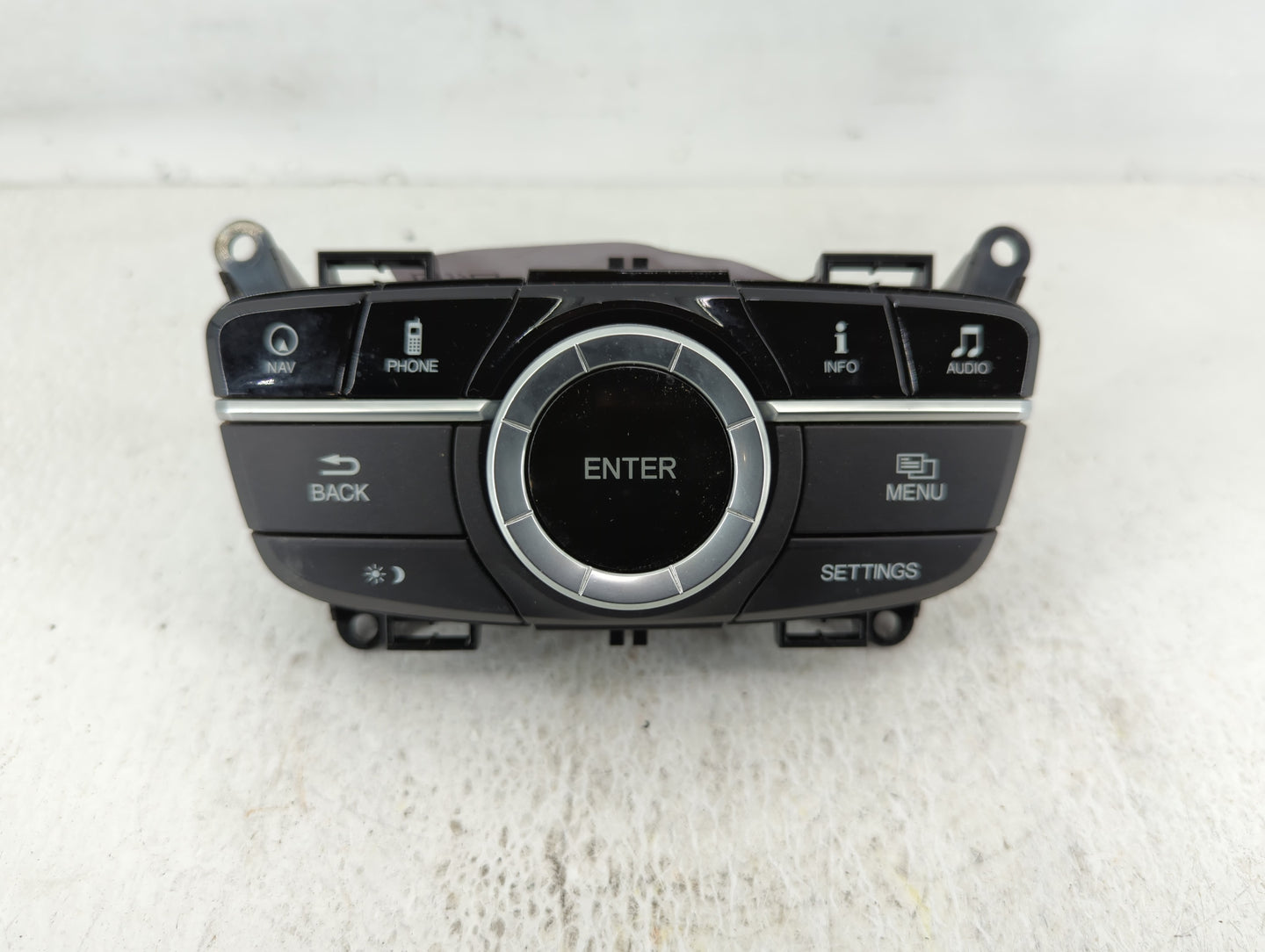 2015-2018 Acura Tlx Radio AM FM Cd Player Receiver Replacement P/N:1 M57122 Fits Fits 2015 2016 2017 2018 OEM Used Auto Part