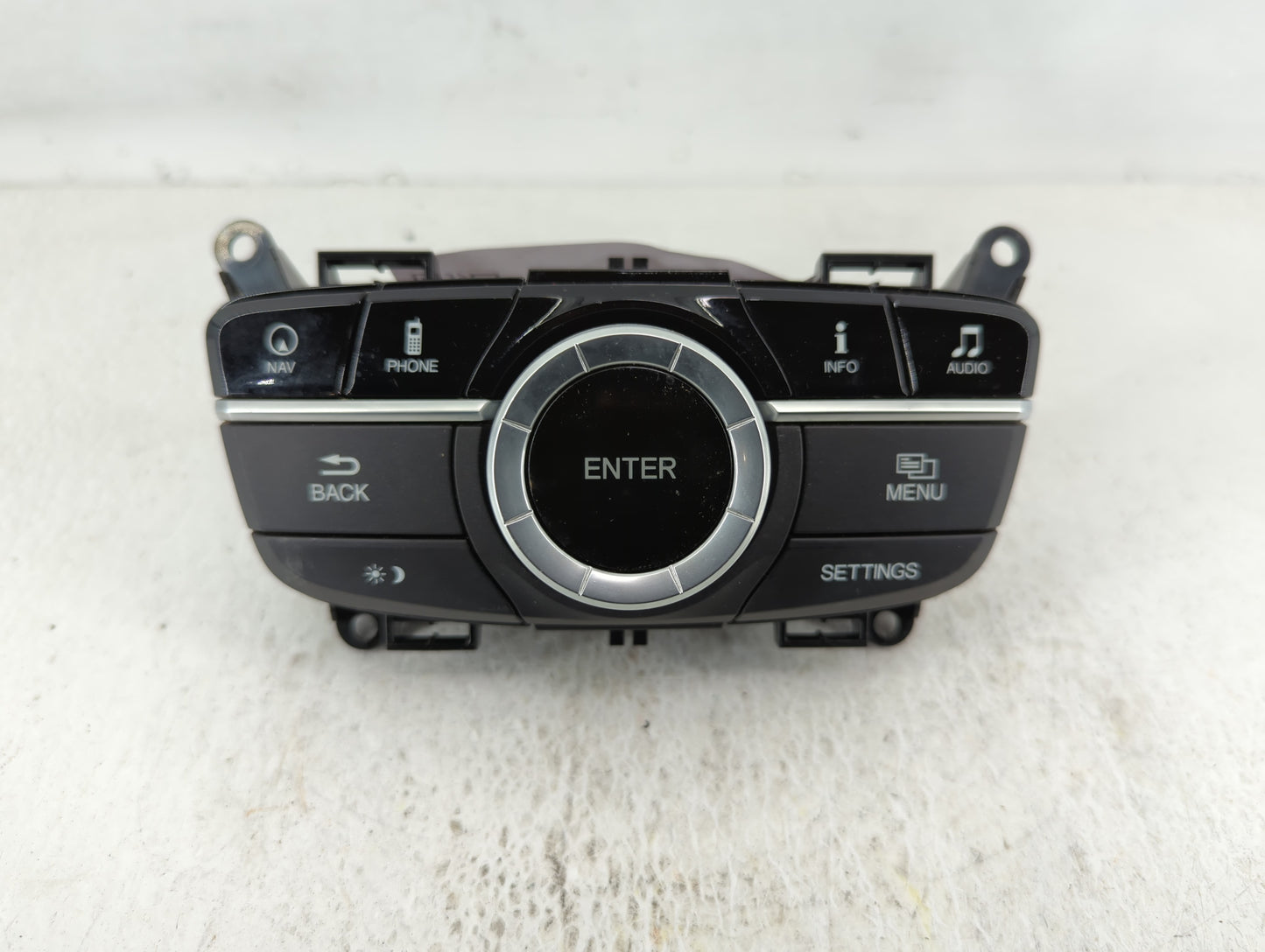 2015-2018 Acura Tlx Radio AM FM Cd Player Receiver Replacement P/N:1 M57122 Fits Fits 2015 2016 2017 2018 OEM Used Auto Part