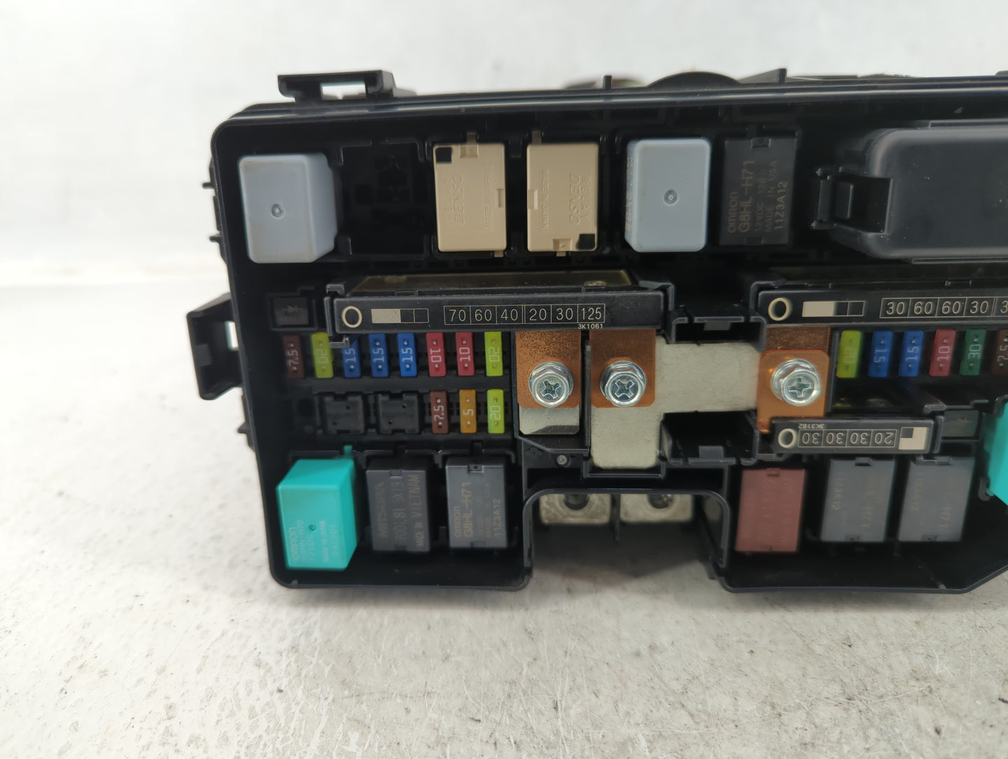 2018-2020 Acura Tlx Fusebox Fuse Box Panel Relay Module P/N:TZ3 A011 A0 281R30010A Fits Fits 2018 2019 2020 OEM Used Auto Pa
