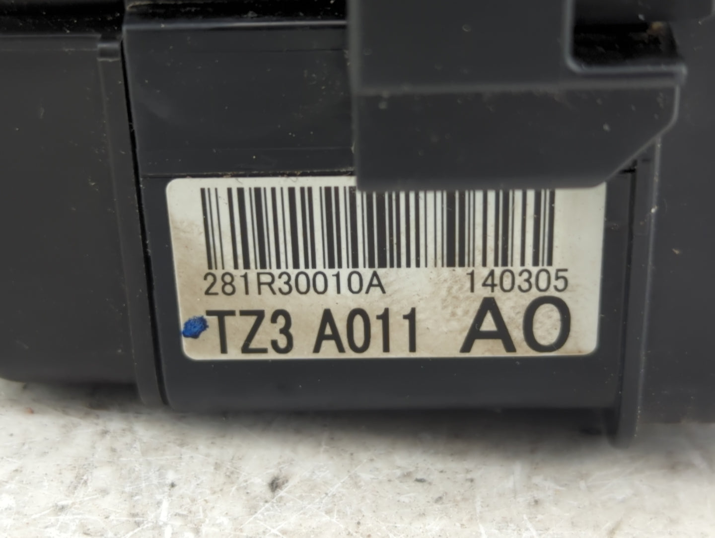 2018-2020 Acura Tlx Fusebox Fuse Box Panel Relay Module P/N:TZ3 A011 A0 281R30010A Fits Fits 2018 2019 2020 OEM Used Auto Pa
