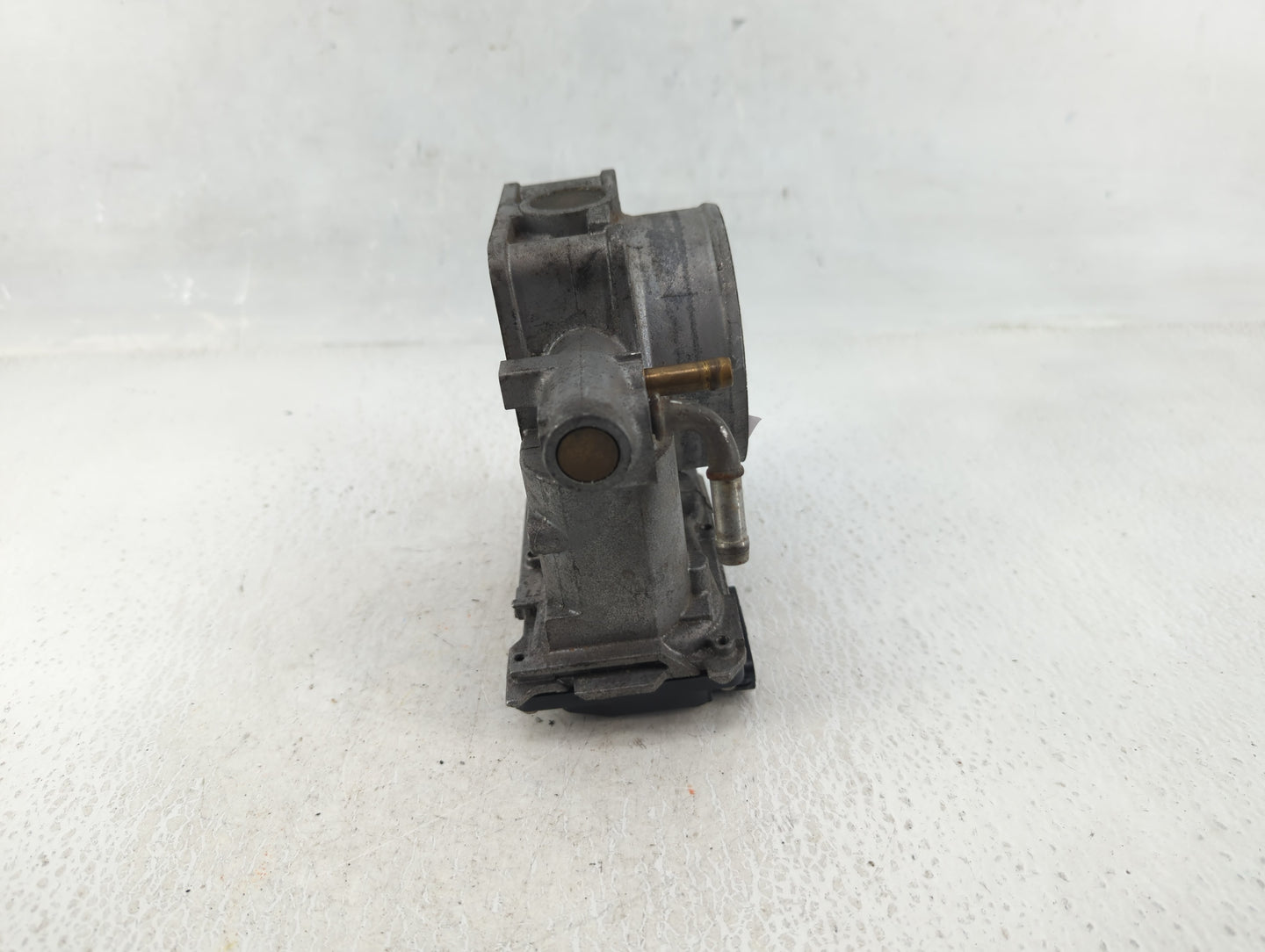 2015-2020 Acura Tlx Throttle Body P/N:U38694102894 Fits Fits 2014 2015 2016 2017 2018 2019 2020 OEM Used Auto Parts - Oemuse