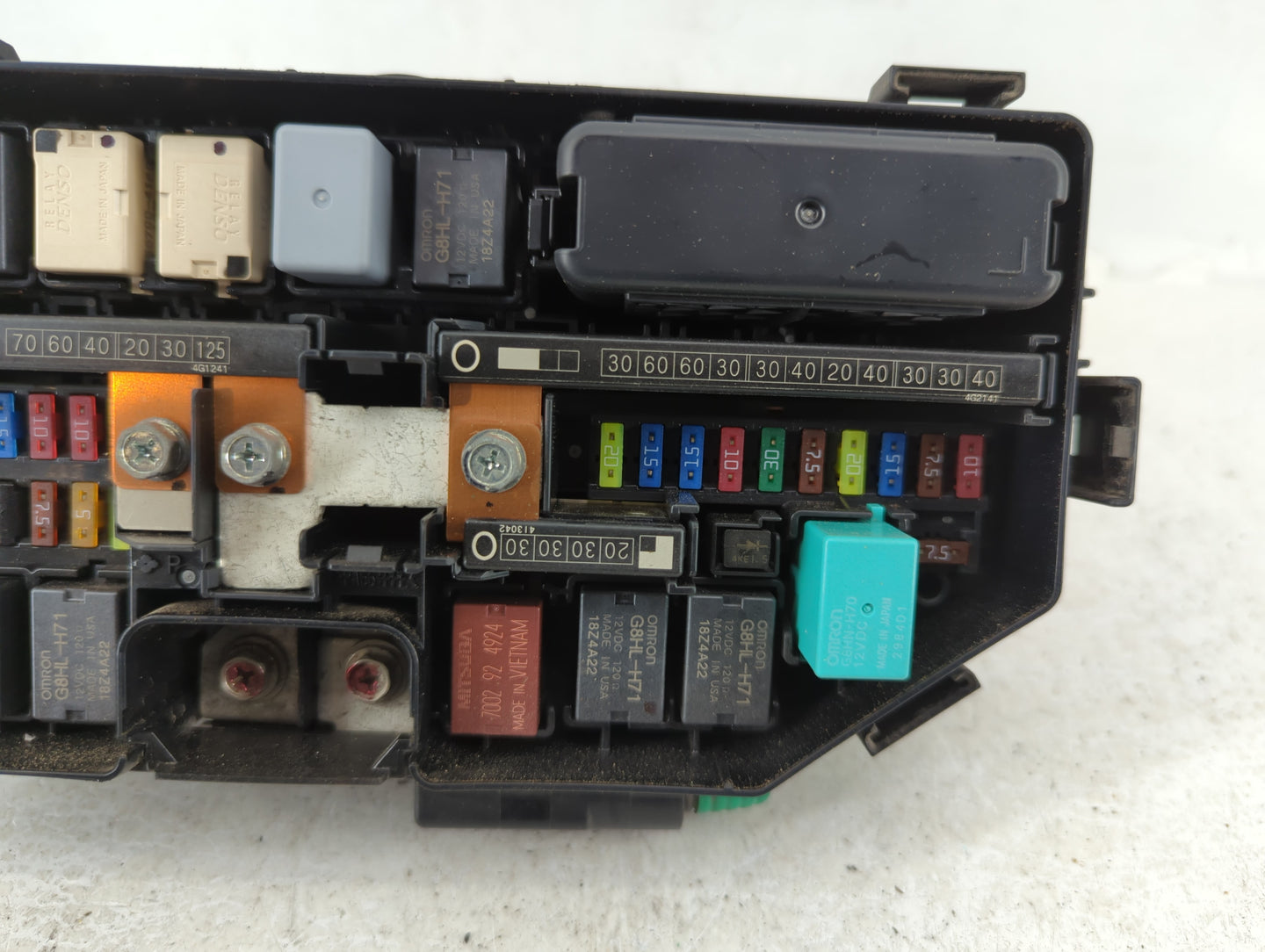 2017 Acura Tlx Fusebox Fuse Box Panel Relay Module P/N:281R300T42 TZ3 A011 A0 Fits OEM Used Auto Parts - Oemusedautoparts1.c