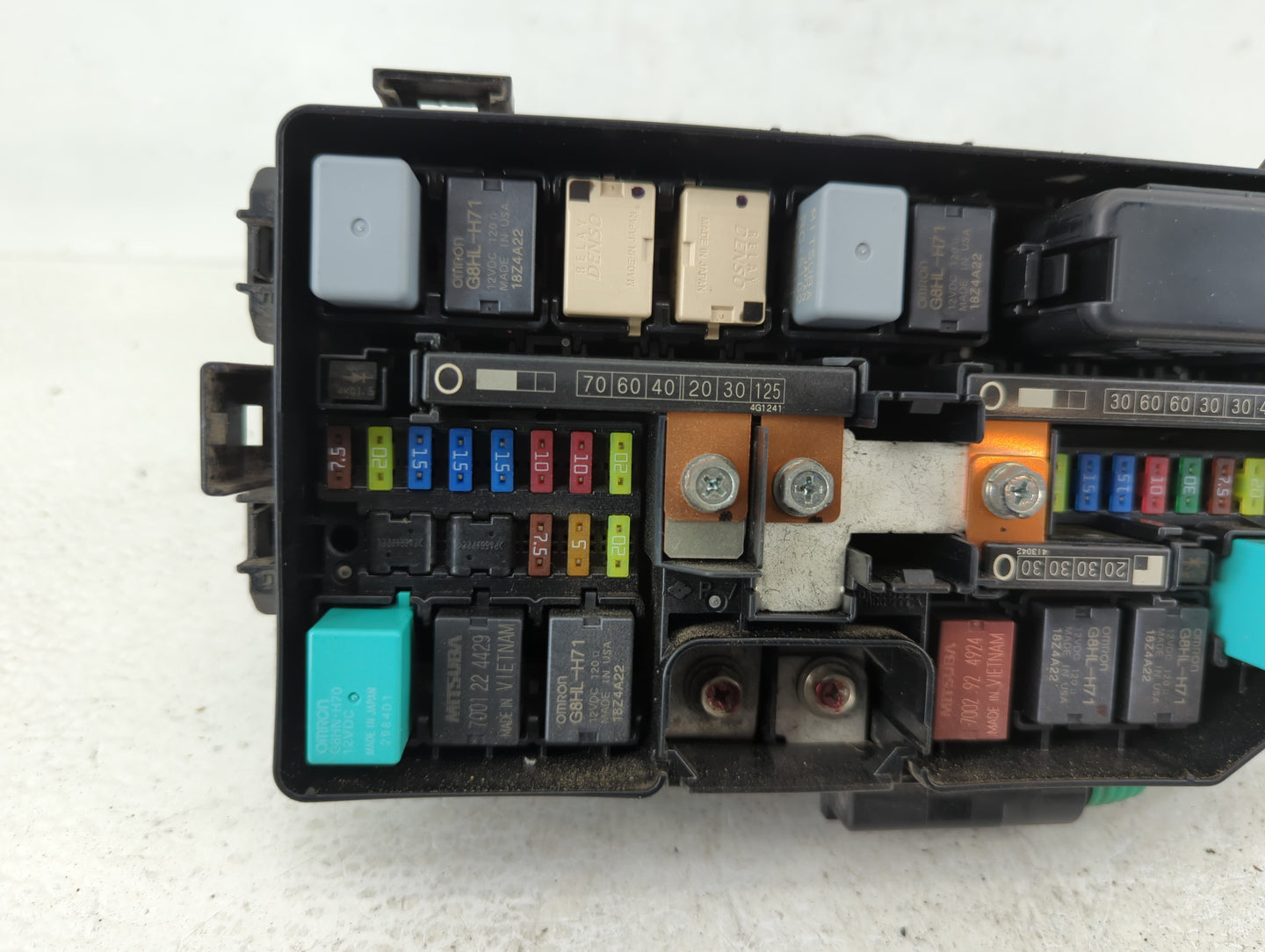 2017 Acura Tlx Fusebox Fuse Box Panel Relay Module P/N:281R300T42 TZ3 A011 A0 Fits OEM Used Auto Parts - Oemusedautoparts1.c