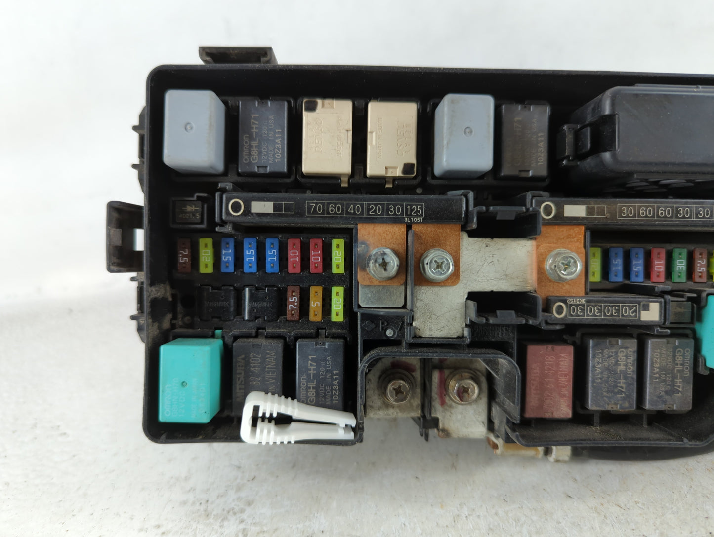 2017 Acura Tlx Fusebox Fuse Box Panel Relay Module P/N:281R300335 TZ3 A011 A0 Fits OEM Used Auto Parts - Oemusedautoparts1.c