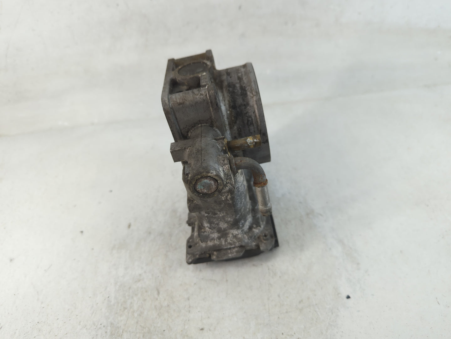 2015-2020 Acura Tlx Throttle Body Fits Fits 2014 2015 2016 2017 2018 2019 2020 OEM Used Auto Parts - Oemusedautoparts1.com
