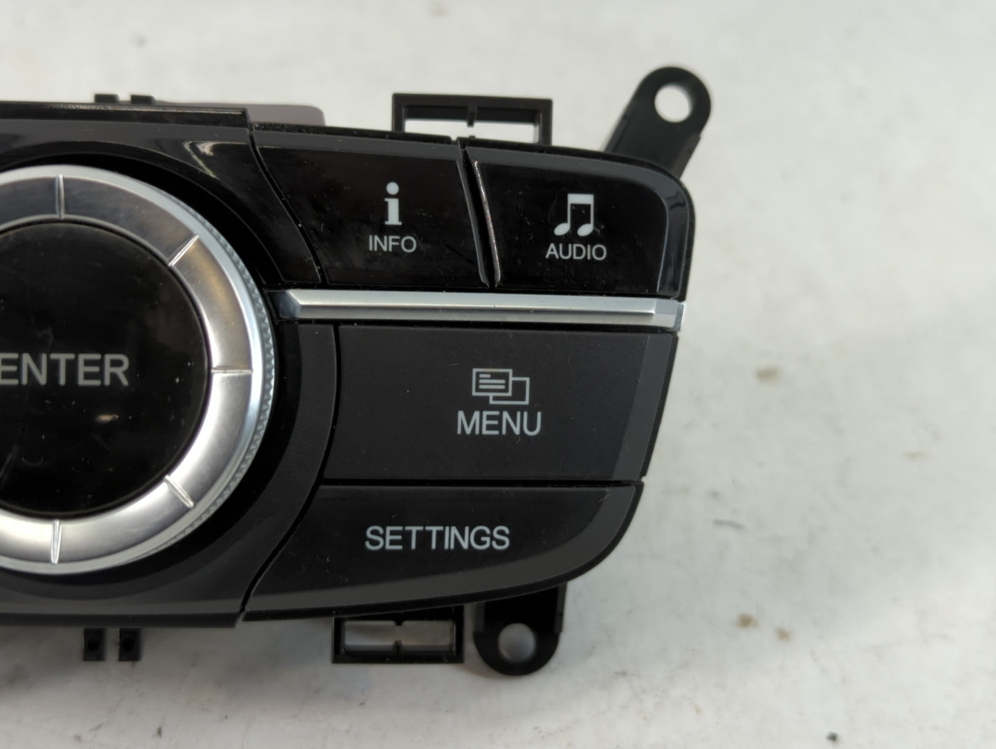 2015-2018 Acura Tlx Radio AM FM Cd Player Receiver Replacement P/N:2M57122 Fits Fits 2015 2016 2017 2018 OEM Used Auto Parts