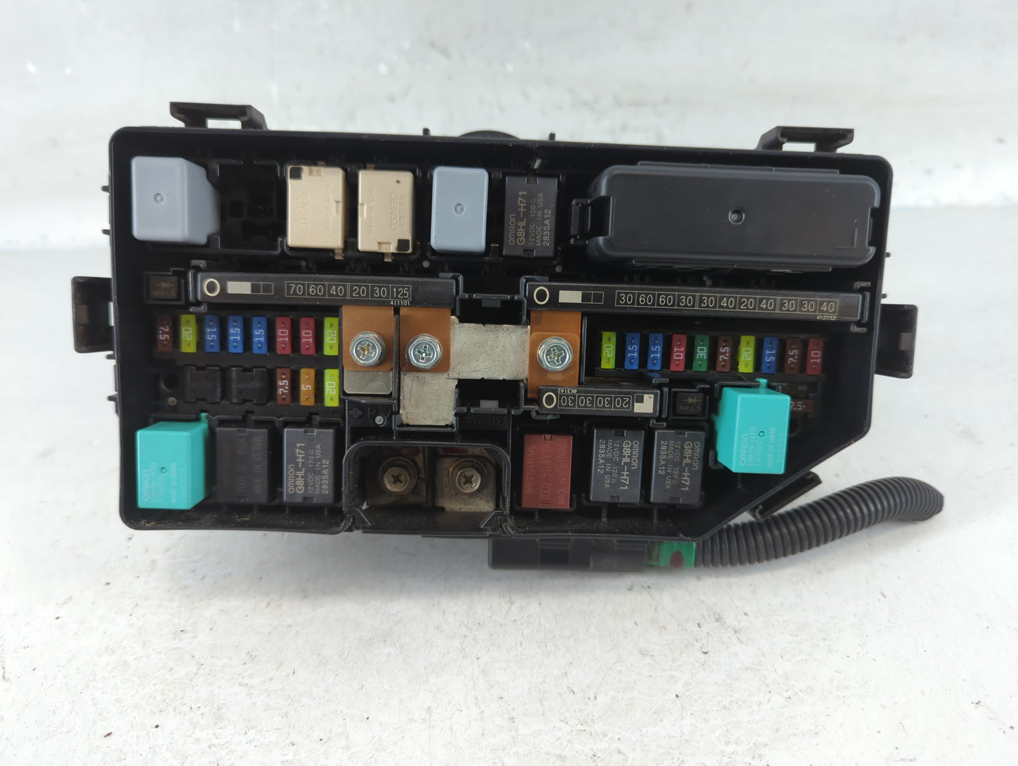 2018-2020 Acura Tlx Fusebox Fuse Box Panel Relay Module P/N:281R301HQR TZ3 A011 A0 Fits Fits 2018 2019 2020 OEM Used Auto Pa