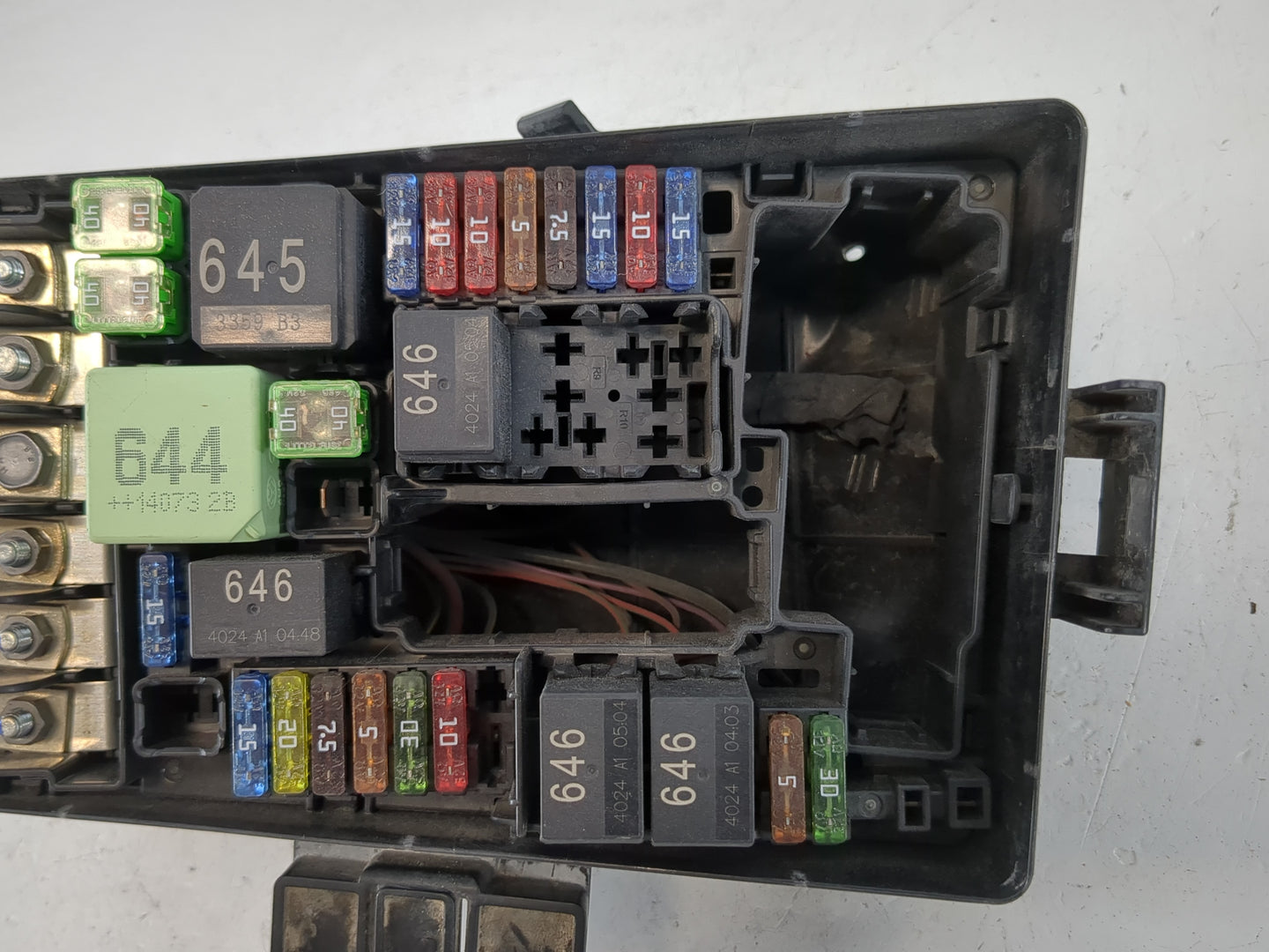 2015-2018 Audi A3 Fusebox Fuse Box Panel Relay Module P/N:500 907 361 C Fits Fits 2015 2016 2017 2018 2019 2020 2021 OEM Use