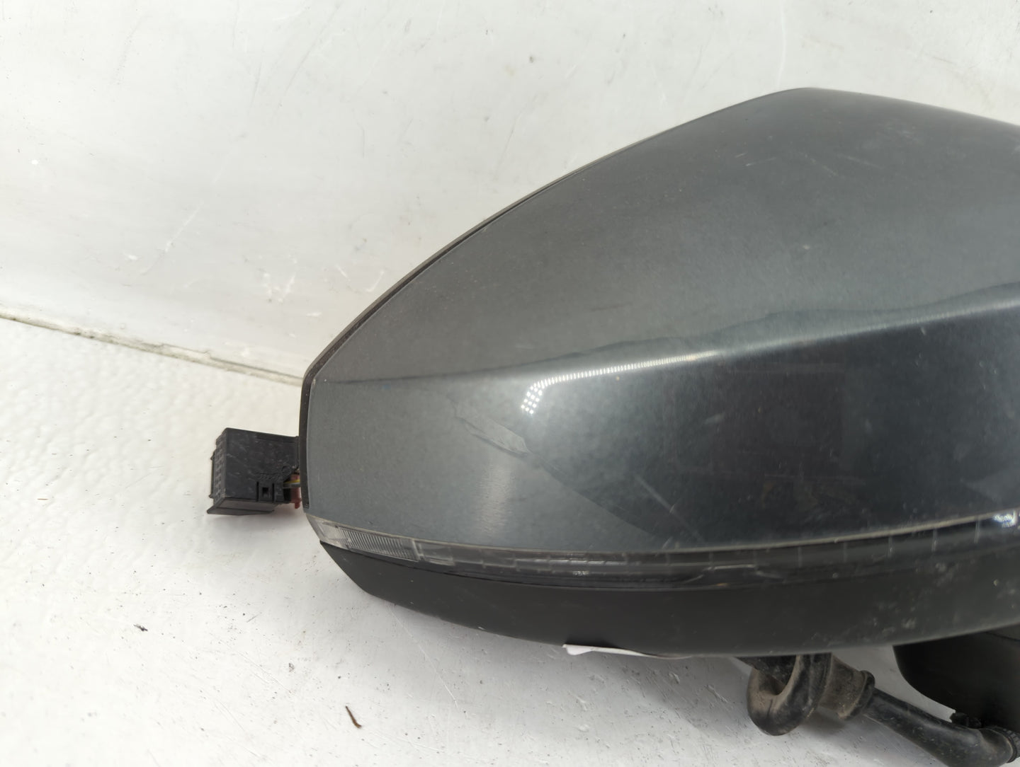 2015-2018 Audi A3 Passenger Side View Mirror - Right Door Mirror OEM Used - Oemusedautoparts1.com