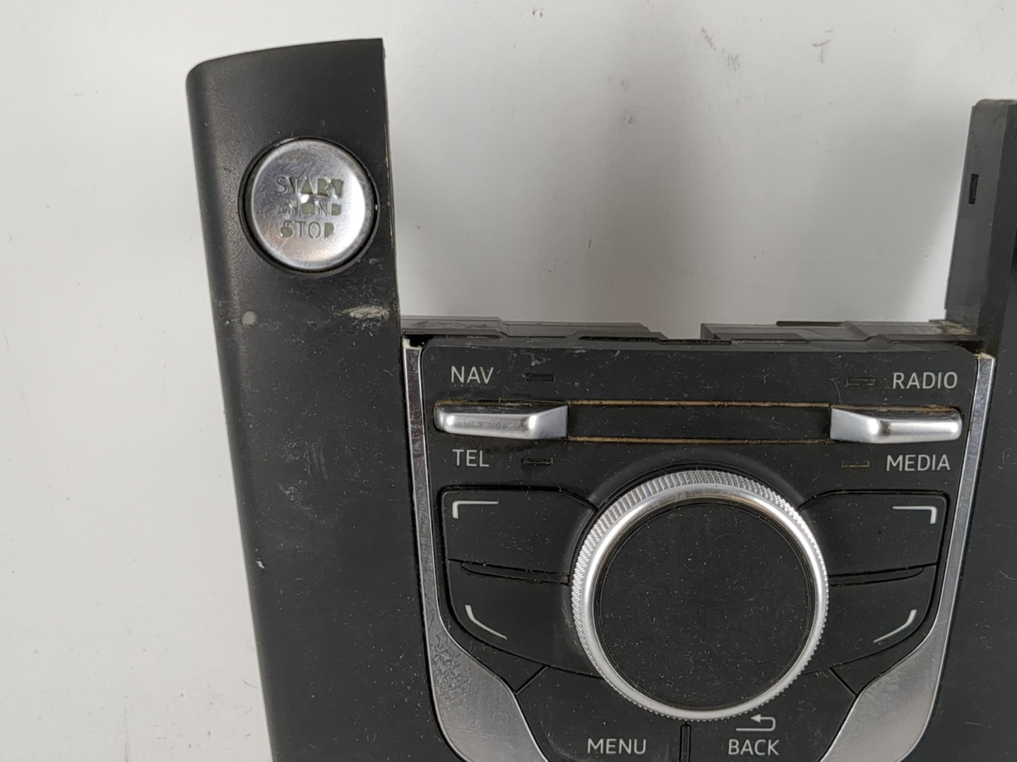 2015-2018 Audi A3 Radio AM FM Cd Player Receiver Replacement P/N:8V0 919 614 Fits Fits 2015 2016 2017 2018 OEM Used Auto Par