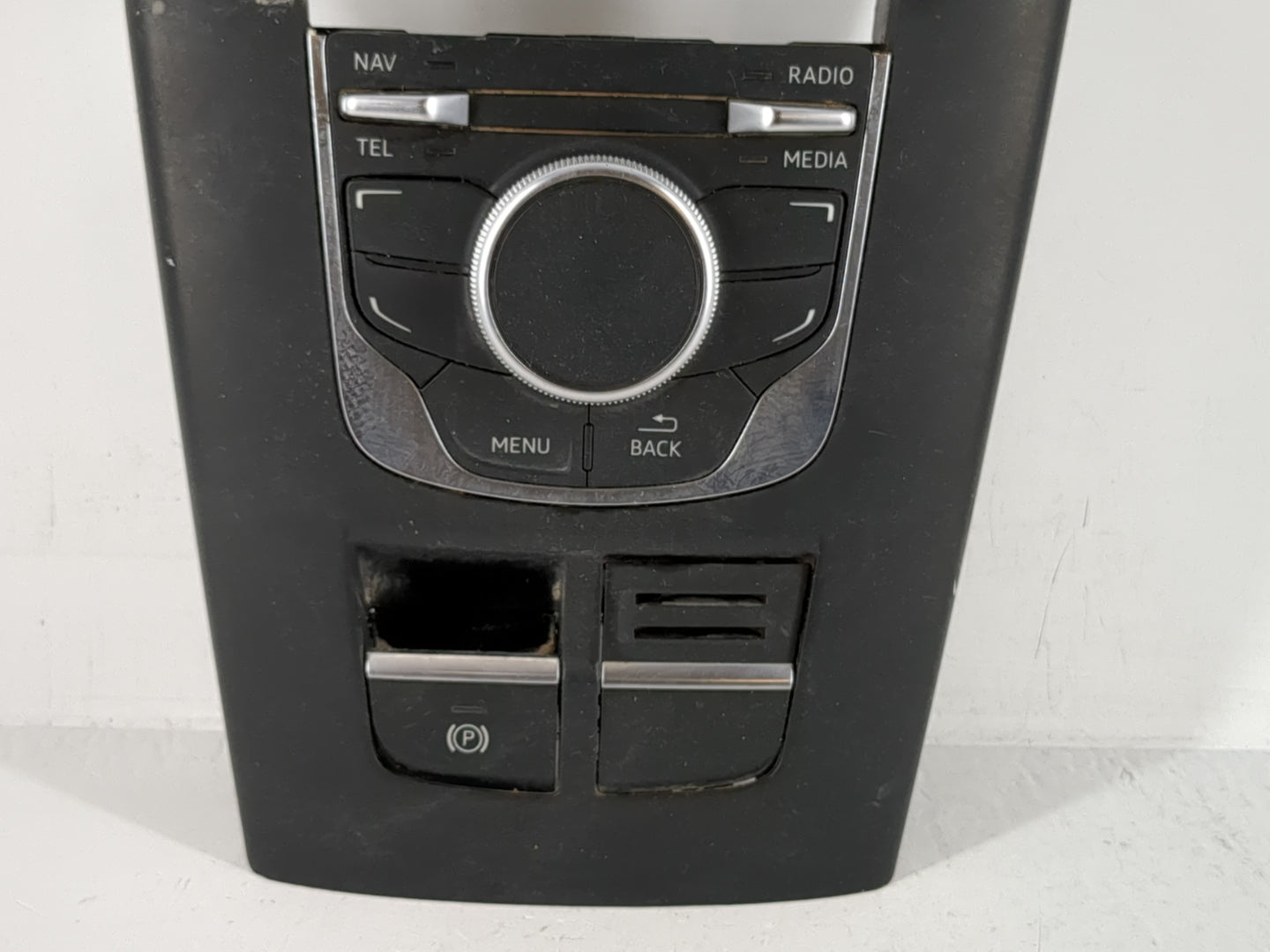 2015-2018 Audi A3 Radio AM FM Cd Player Receiver Replacement P/N:8V0 919 614 Fits Fits 2015 2016 2017 2018 OEM Used Auto Par