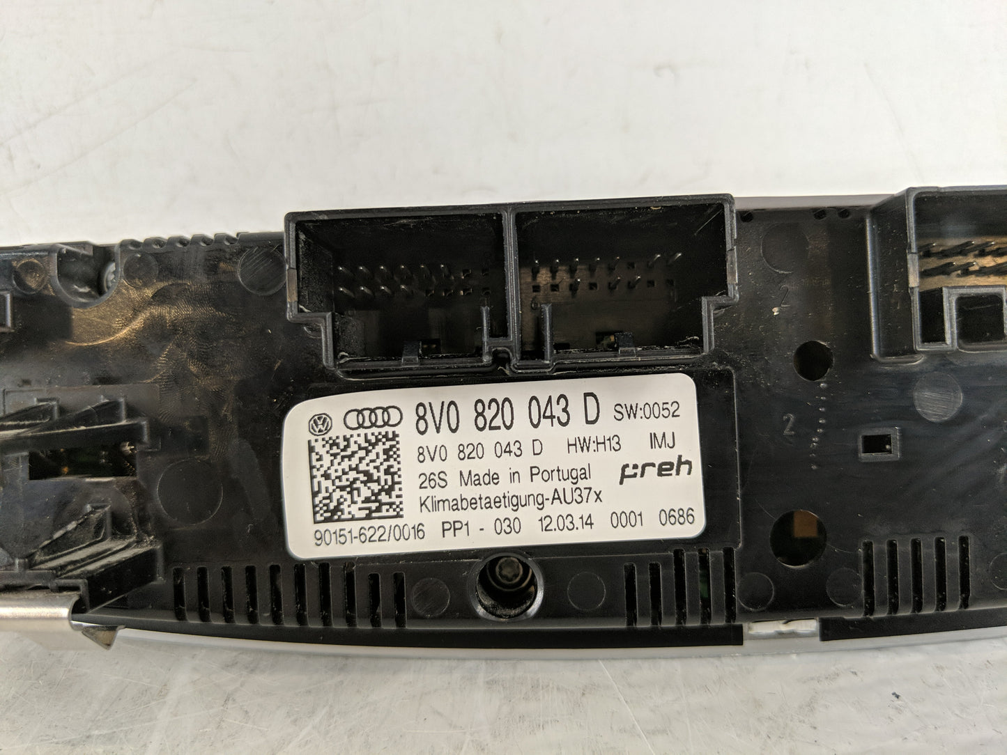 2015-2018 Audi A3 Climate Control Module Temperature AC/Heater Replacement P/N:8V0 820 043 D Fits Fits 2015 2016 2017 2018 O