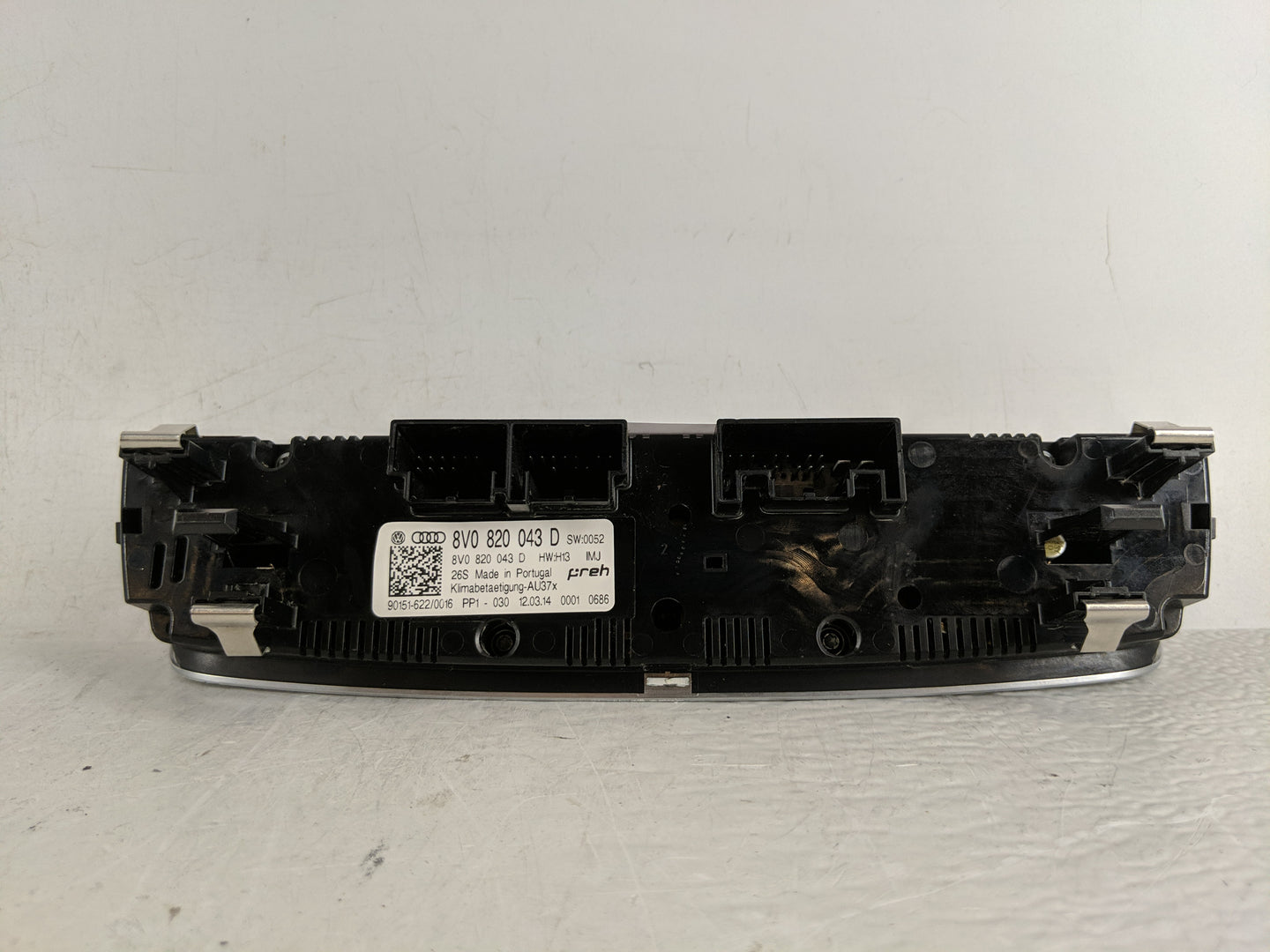 2015-2018 Audi A3 Climate Control Module Temperature AC/Heater Replacement P/N:8V0 820 043 D Fits Fits 2015 2016 2017 2018 O