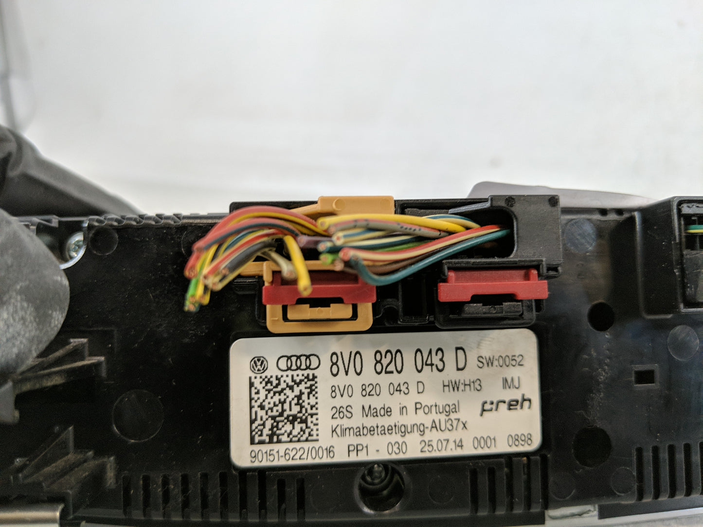2015-2018 Audi A3 Climate Control Module Temperature AC/Heater Replacement P/N:8V0 820 043 D Fits Fits 2015 2016 2017 2018 O
