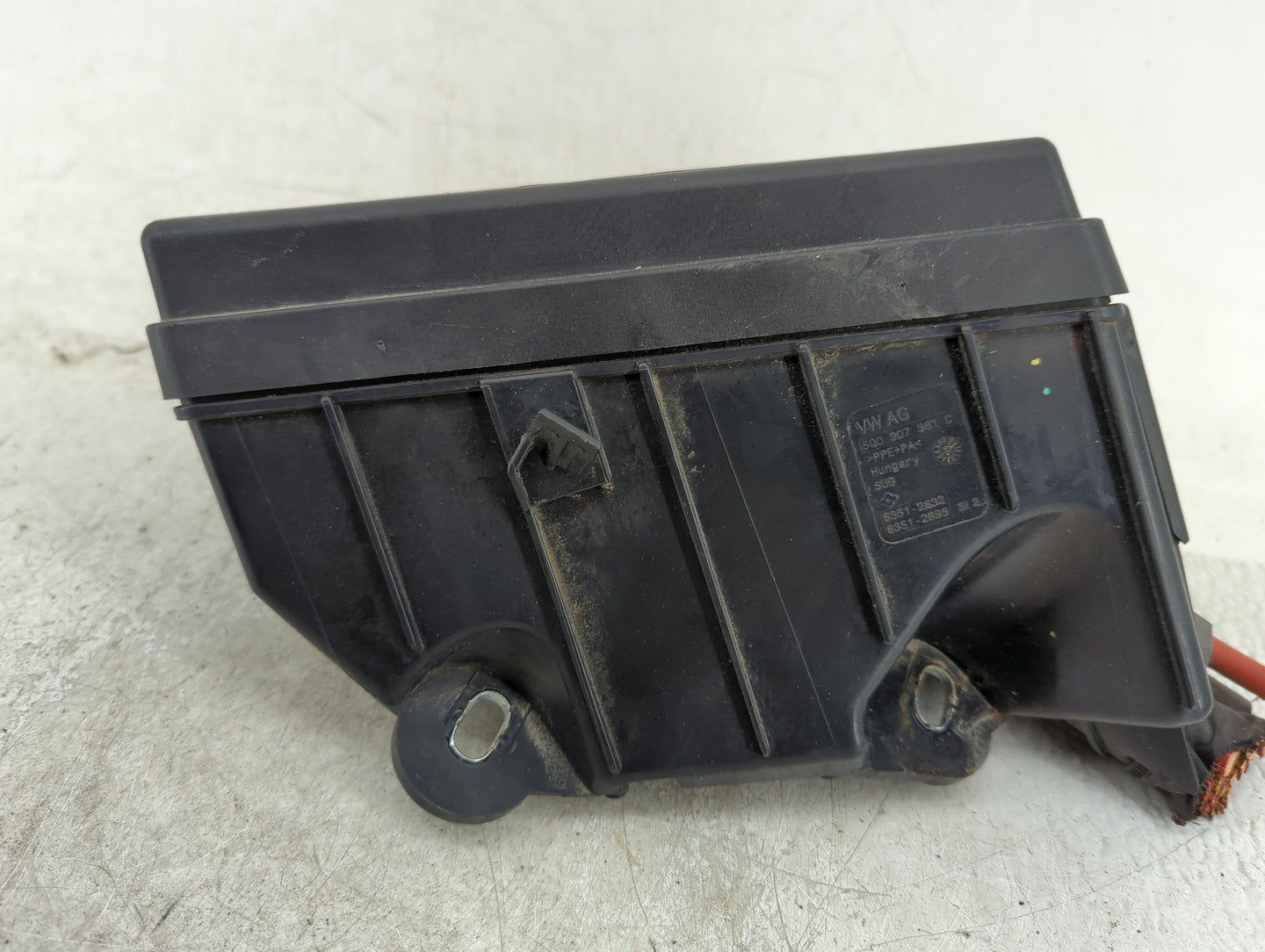 2015-2018 Audi A3 Fusebox Fuse Box Panel Relay Module P/N:5Q0 907 361 C Fits Fits 2015 2016 2017 2018 2019 2020 2021 OEM Use