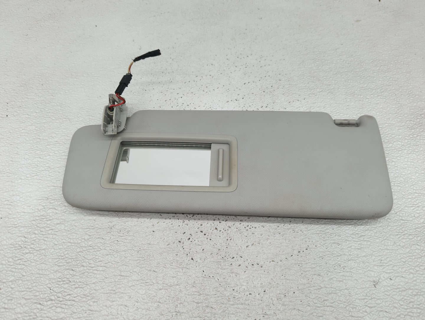 2015-2018 Audi A3 Sun Visor Shade Replacement Driver Left Mirror Fits Fits 2015 2016 2017 2018 OEM Used Auto Parts - Oemused