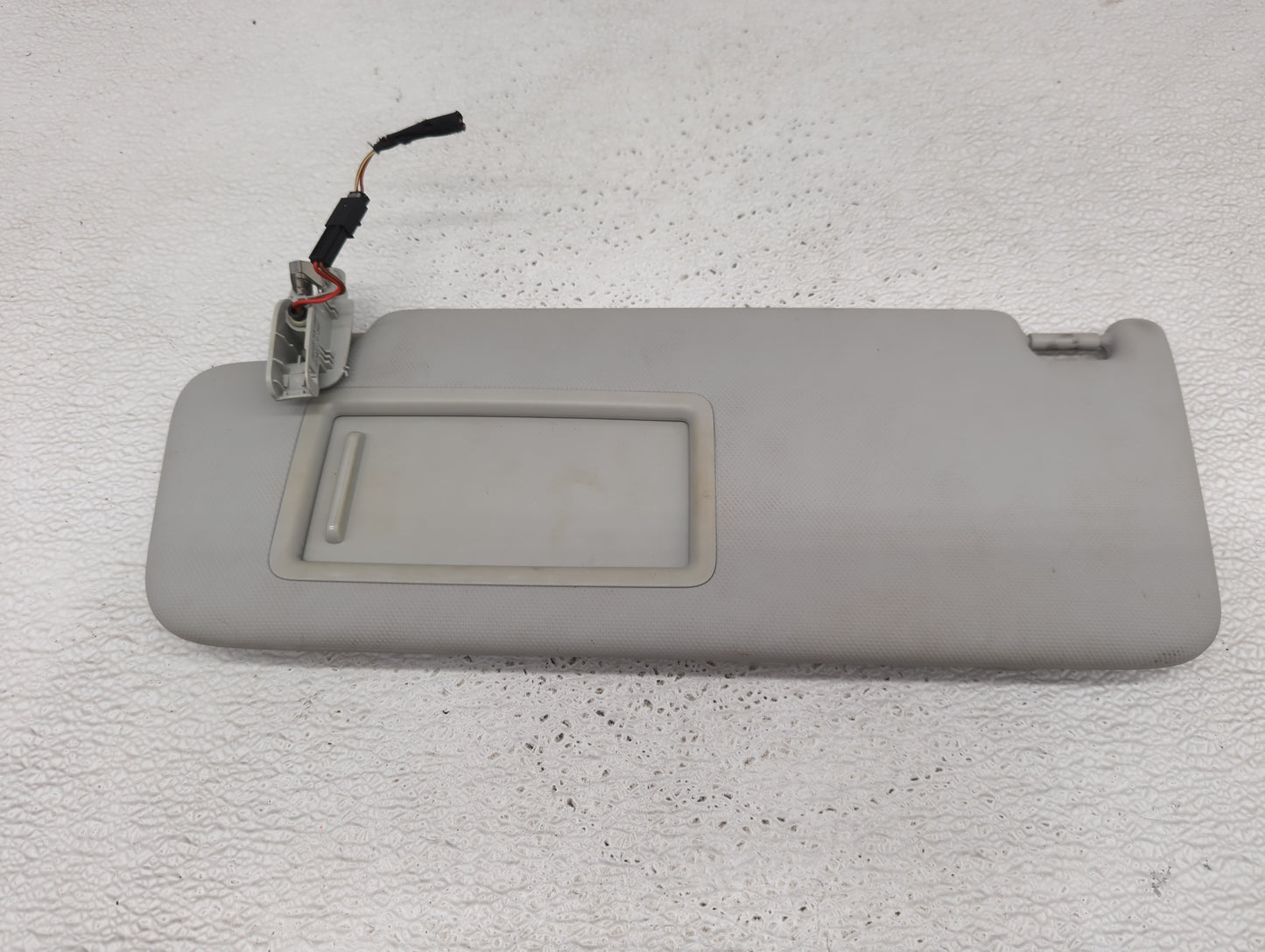 2015-2018 Audi A3 Sun Visor Shade Replacement Driver Left Mirror Fits Fits 2015 2016 2017 2018 OEM Used Auto Parts - Oemused