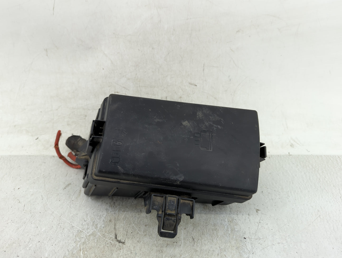 2015-2018 Audi A3 Fusebox Fuse Box Panel Relay Module P/N:6351-2835 6351-2832 Fits Fits 2015 2016 2017 2018 2019 2020 2021 O