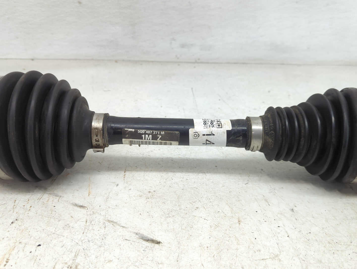 2015-2016 Audi A3 Axle Shaft Front Driver Cv C/v - Oemusedautoparts1.com