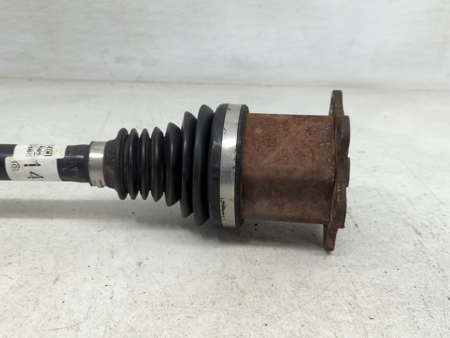2015-2016 Audi A3 Axle Shaft Front Driver Cv C/v - Oemusedautoparts1.com