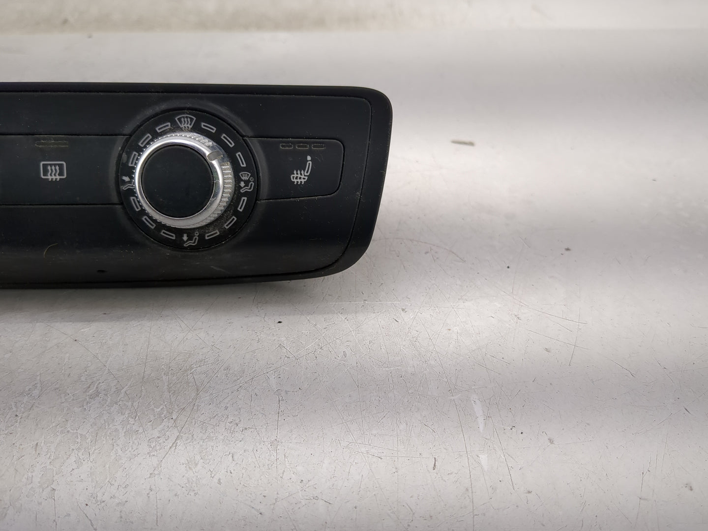 2015-2018 Audi A3 Ac Heater Climate Control 8v0820047e - Oemusedautoparts1.com