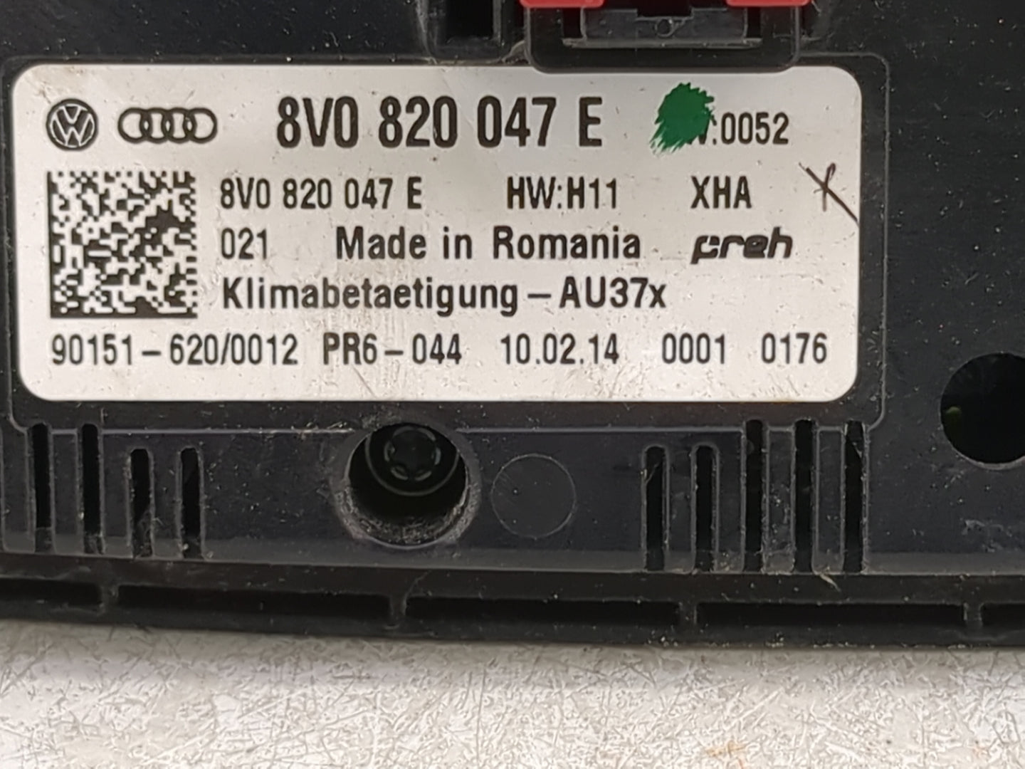 2015-2018 Audi A3 Ac Heater Climate Control 8v0820047e - Oemusedautoparts1.com