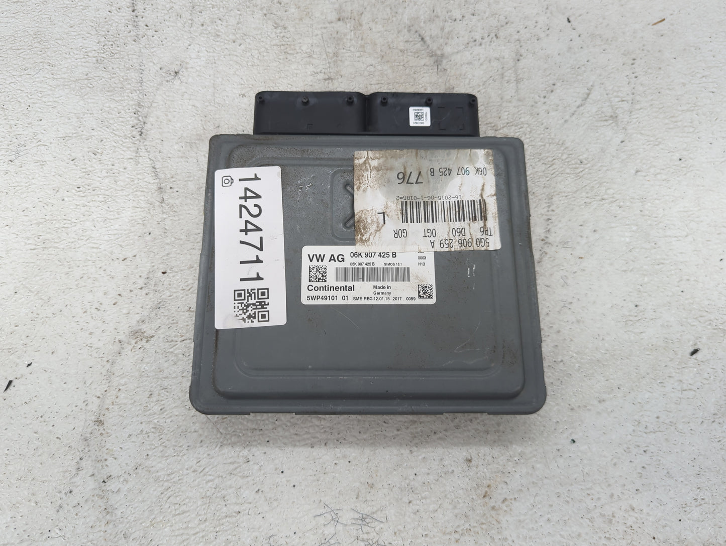 2015 Audi A3 PCM Engine Control Computer ECU ECM PCU OEM P/N:06K907425B Fits Fits 2016 2017 OEM Used Auto Parts - Oemusedaut