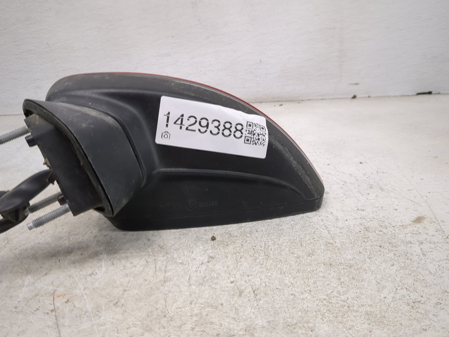 2015-2018 Audi A3 Driver Side View Mirror - Left Door Mirror OEM Used - Oemusedautoparts1.com