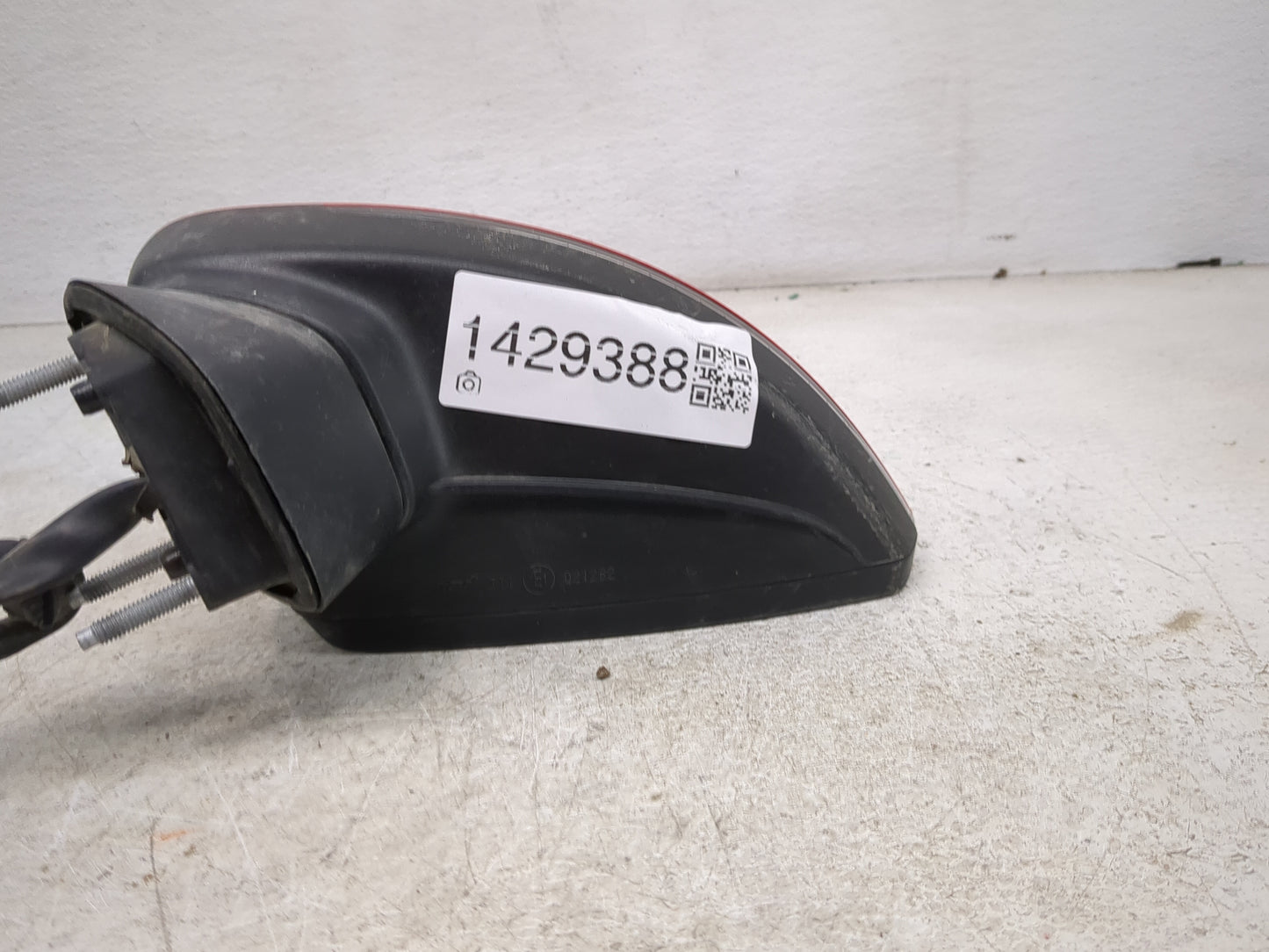 2015-2018 Audi A3 Driver Side View Mirror - Left Door Mirror OEM Used - Oemusedautoparts1.com