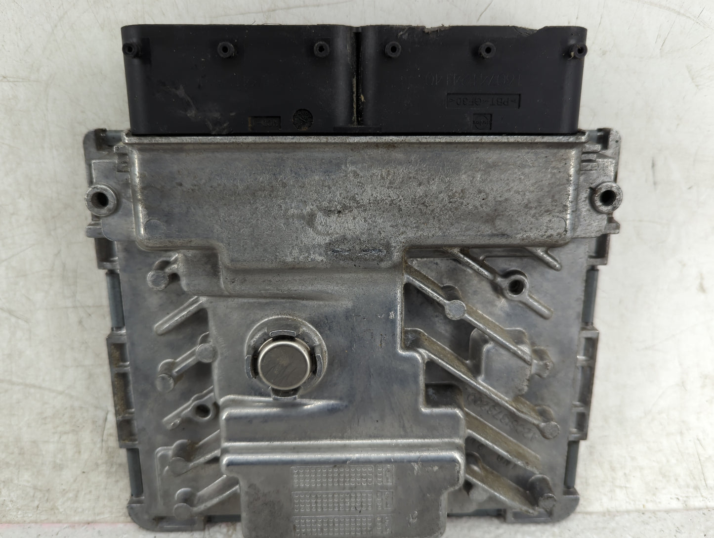 2015 Audi A3 PCM Engine Control Computer ECU ECM PCU OEM P/N:06K907425B A2C83262000AAAB01 Fits Fits 2016 2017 OEM Used Auto 