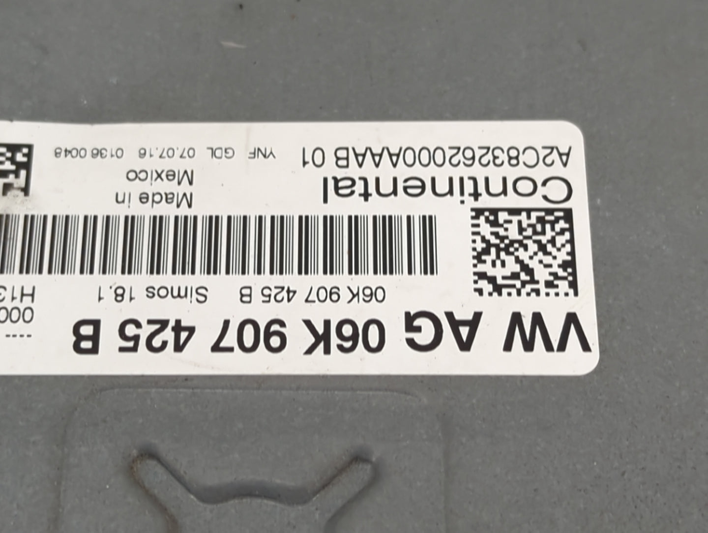 2015 Audi A3 PCM Engine Control Computer ECU ECM PCU OEM P/N:06K907425B A2C83262000AAAB01 Fits Fits 2016 2017 OEM Used Auto 
