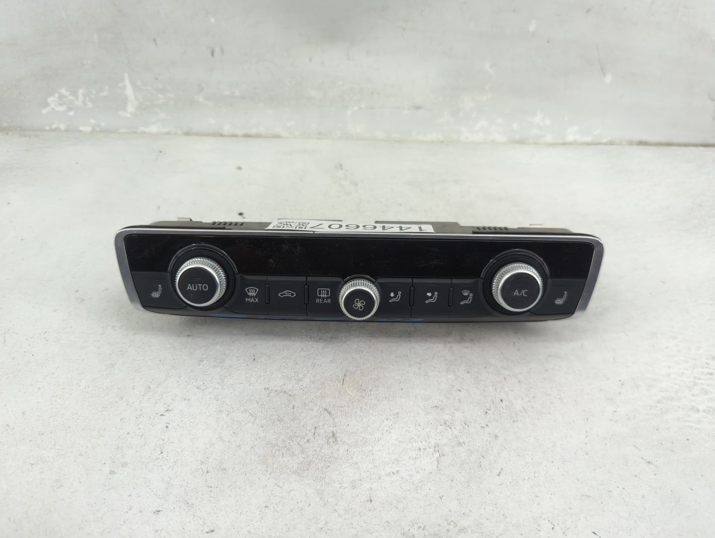 2015-2018 Audi A3 Climate Control Module Temperature AC/Heater Replacement P/N:8V0820043D Fits Fits 2015 2016 2017 2018 OEM 