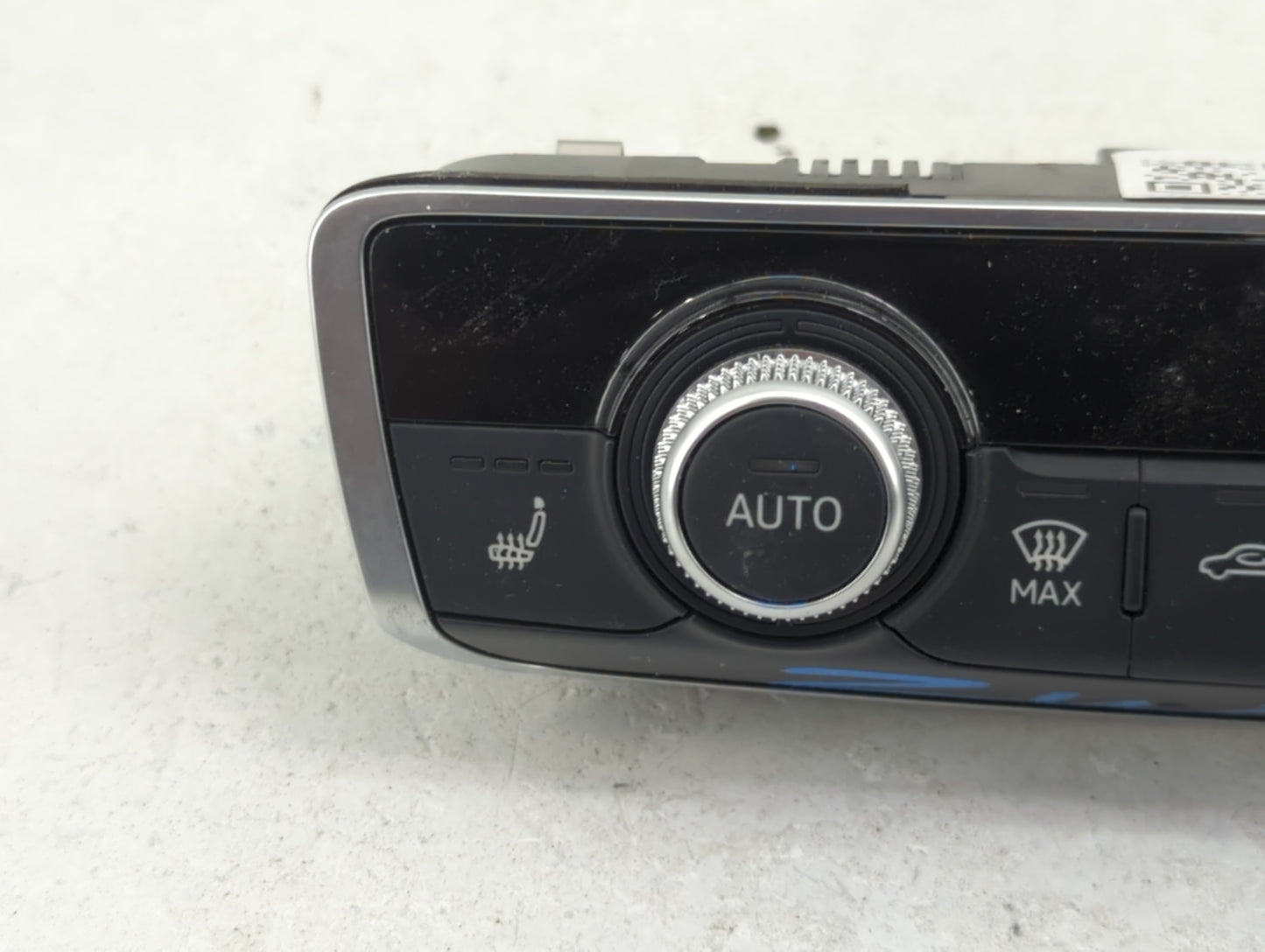 2015-2018 Audi A3 Climate Control Module Temperature AC/Heater Replacement P/N:8V0820043D Fits Fits 2015 2016 2017 2018 OEM 