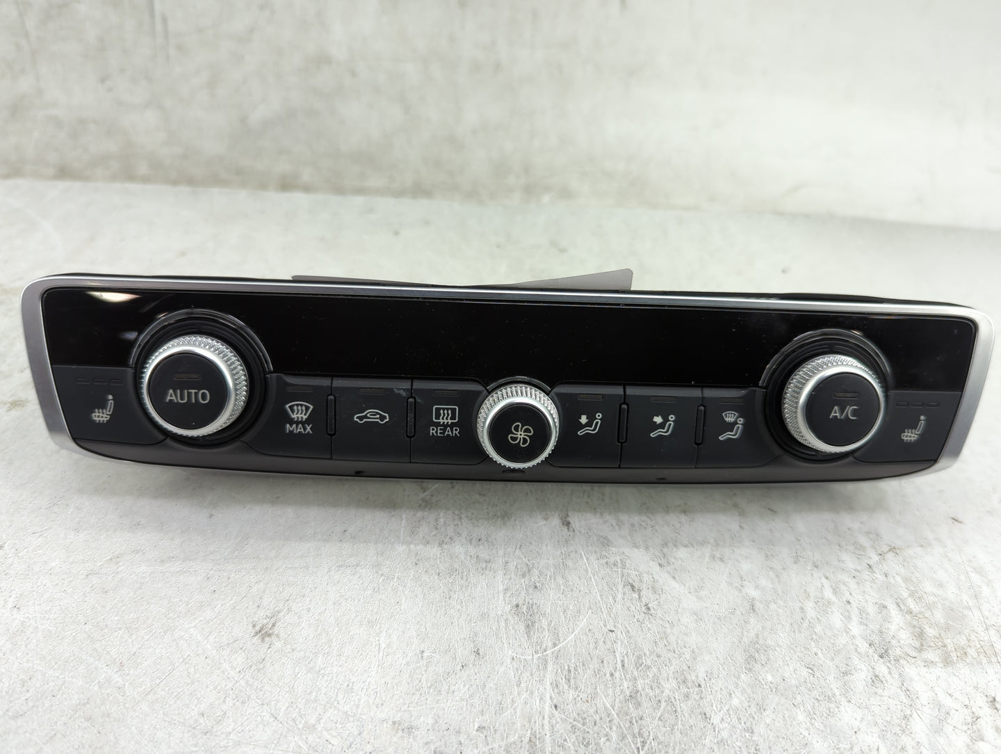 2015-2018 Audi A3 Climate Control Module Temperature AC/Heater Replacement P/N:8V0820043D Fits Fits 2015 2016 2017 2018 OEM 