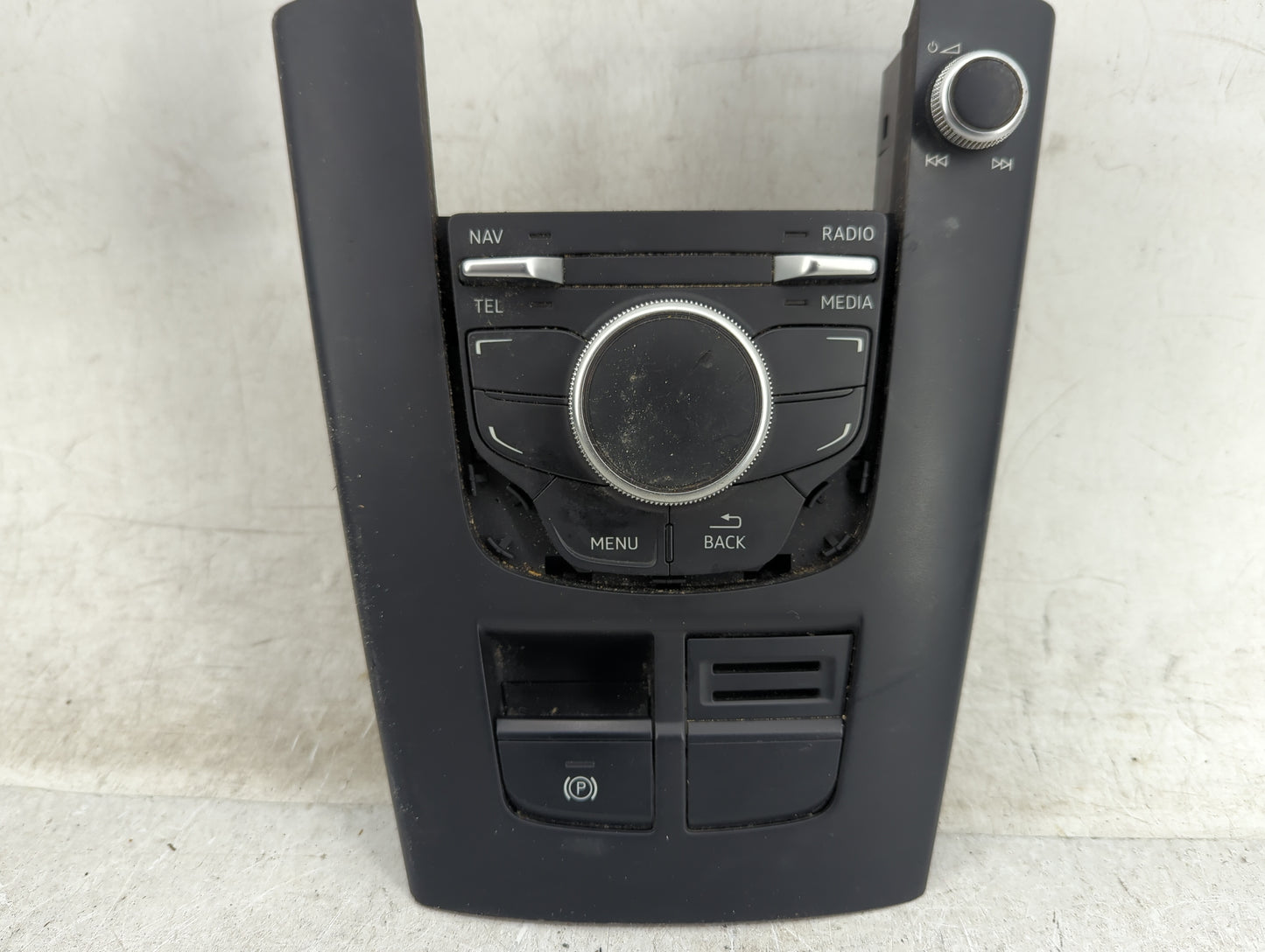 2015 Audi A3 Radio AM FM Cd Player Receiver Replacement P/N:8V0919614B Fits OEM Used Auto Parts - Oemusedautoparts1.com